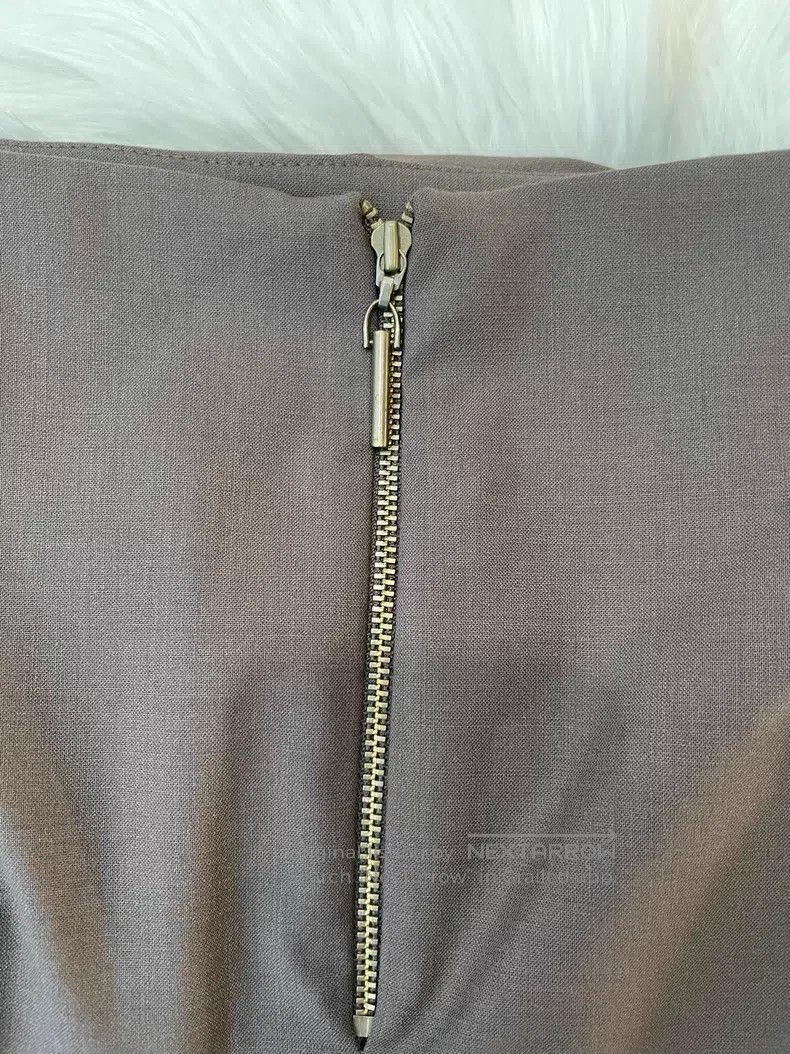 Brunello Cucinelli Brunello Cucinelli Dark Brown Wool Short Skirt Size 27" / US 4 / IT 40 - 5 Thumbnail