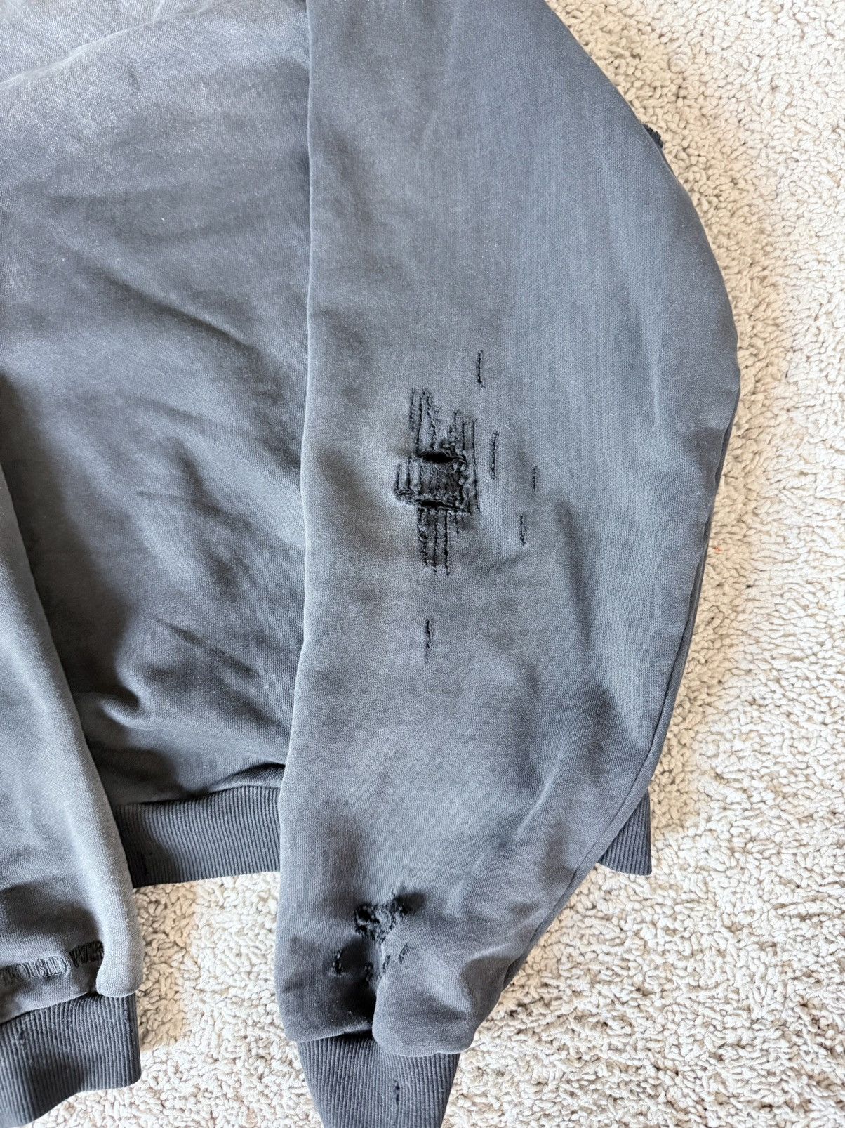 Troubled Waters Troubled waters “shotgun” raglan crewneck Size US S / EU 44-46 / 1 - 4 Thumbnail