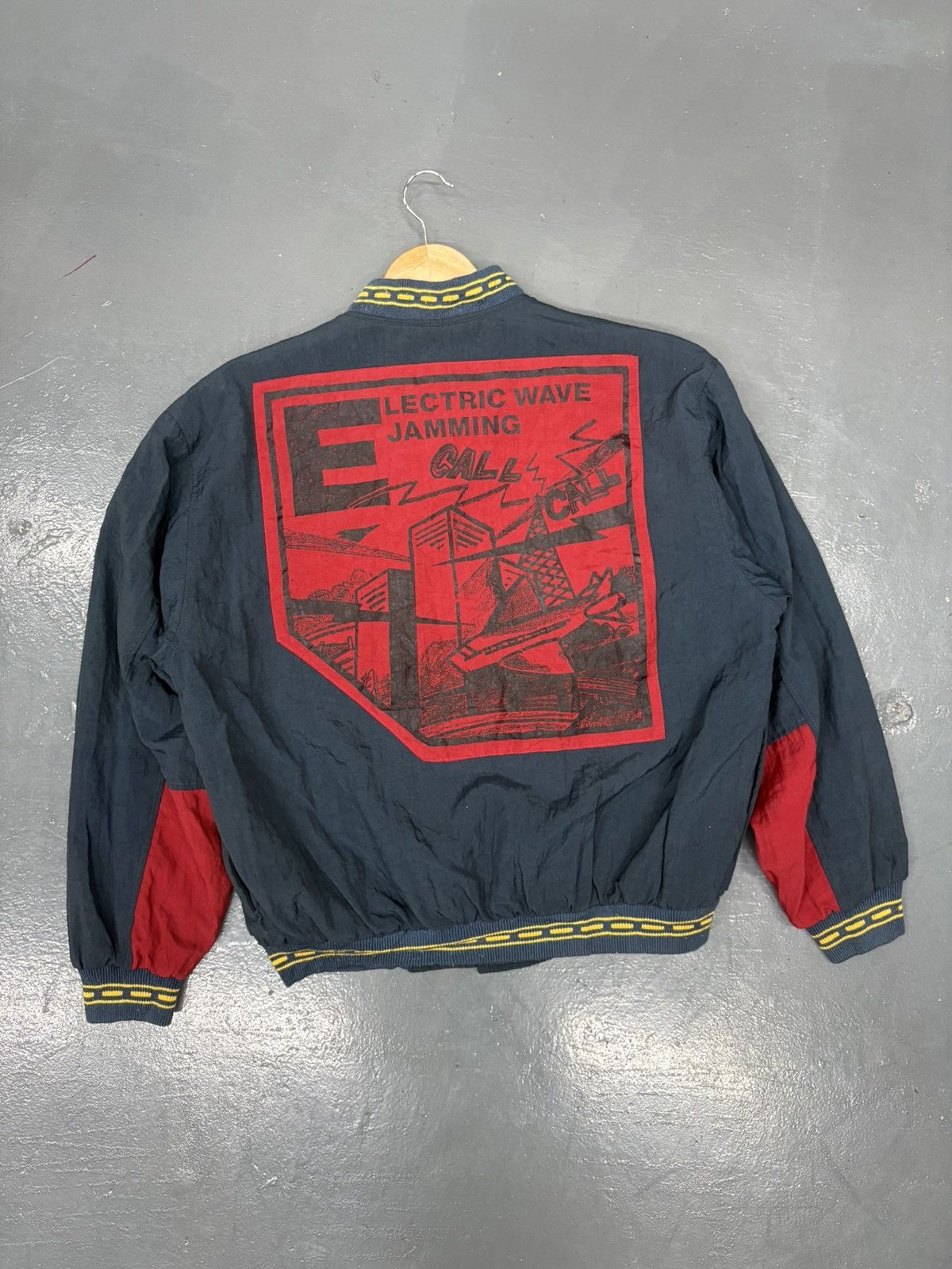 Vintage Vintage beautiful electric wave jamming jacket Size US M / EU 48-50 / 2 - 1 Thumbnail