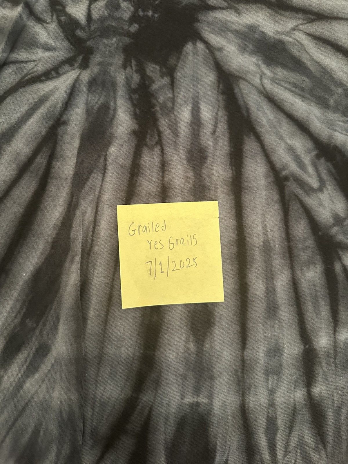 Travis Scott Travis Scott Astroworld festival tye dye tee size XL Size US XL / EU 56 / 4 - 3 Thumbnail