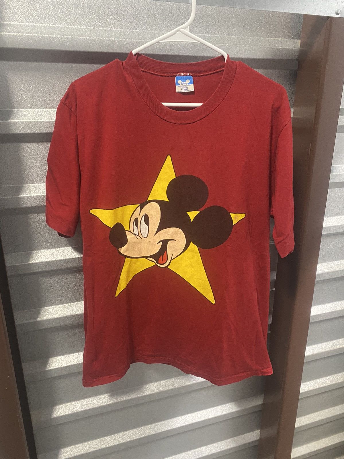 Disney × Vintage 1980’s Disney Mickey Star Shirt Size US XL / EU 56 / 4 - 1 Thumbnail