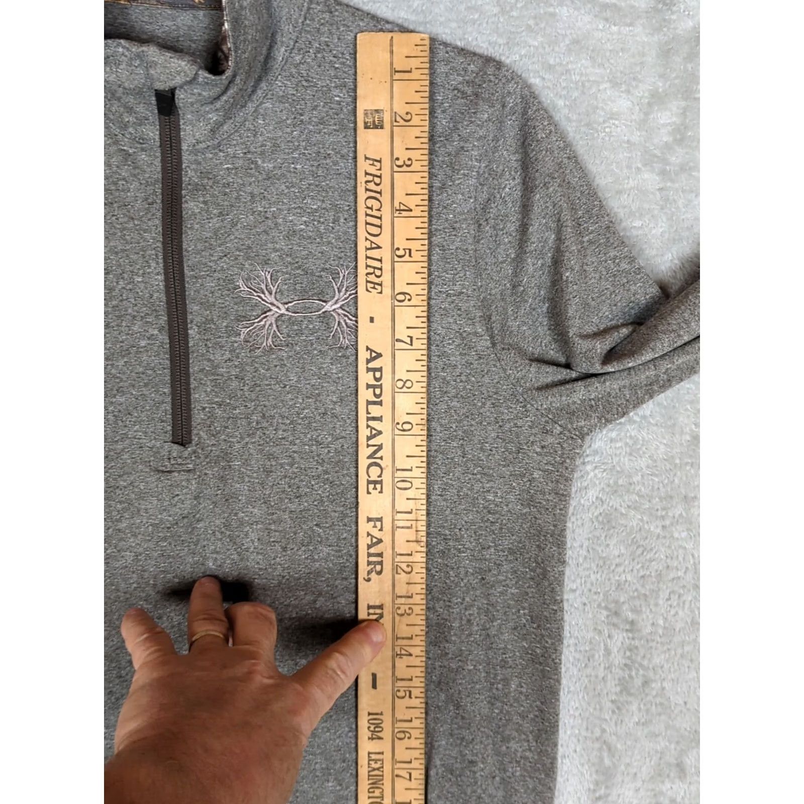 Under Armour Under Armour x Real Tree HeatGear Quarter Zip Long Sleeve Mens S hiking Brown Embroidered 1/4 Zip Breathable Regular Fit Outdoor Activewear Shirts Size US S / EU 44-46 / 1 - 5 Thumbnail