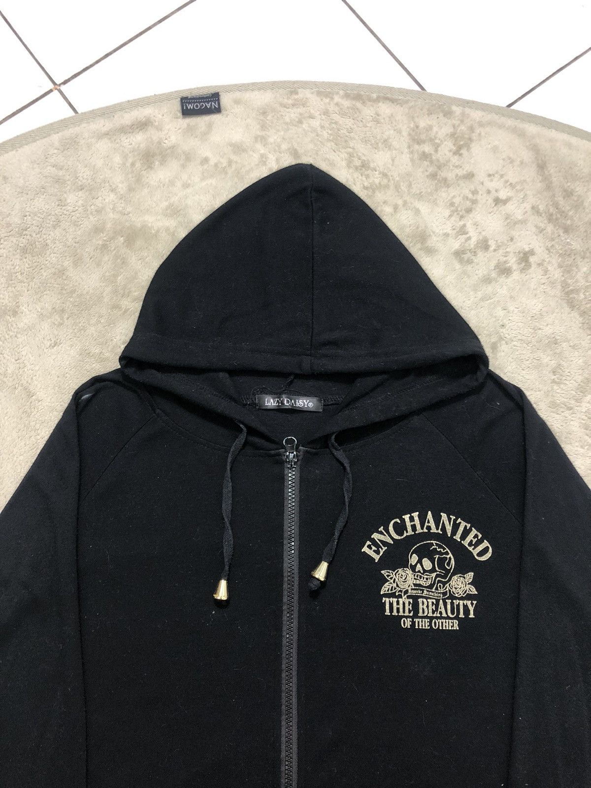 If Six Was Nine × Japanese Brand × Le Grande Bleu (L.G.B.) Vintage Lazy Daisy Poem Skull Oversize Hoodie Size US M / EU 48-50 / 2 - 3 Thumbnail
