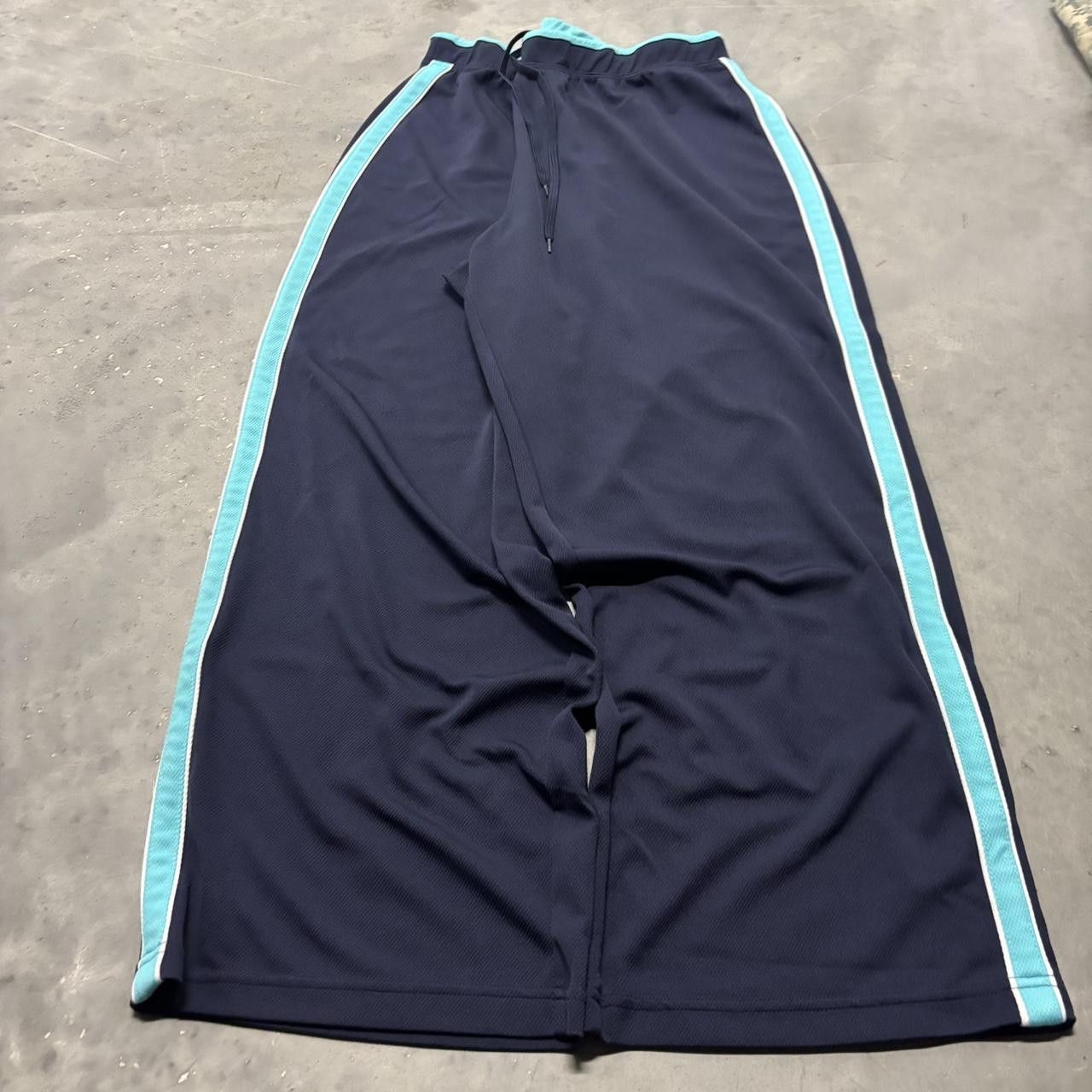 Japanese Brand × Vintage Crazy Vintage Y2K/2000s Baggy Navy Blue Striped Skater Wide Leg Track Pants! Size US 34 / EU 50 - 2 Thumbnail