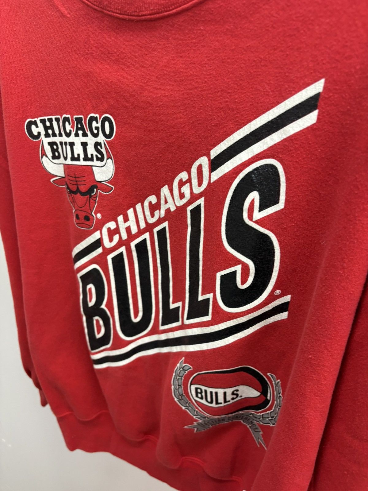 NBA × Nutmeg × Vintage Vintage Chicago Bulls 90s Crewneck Size US L / EU 52-54 / 3 - 6 Thumbnail