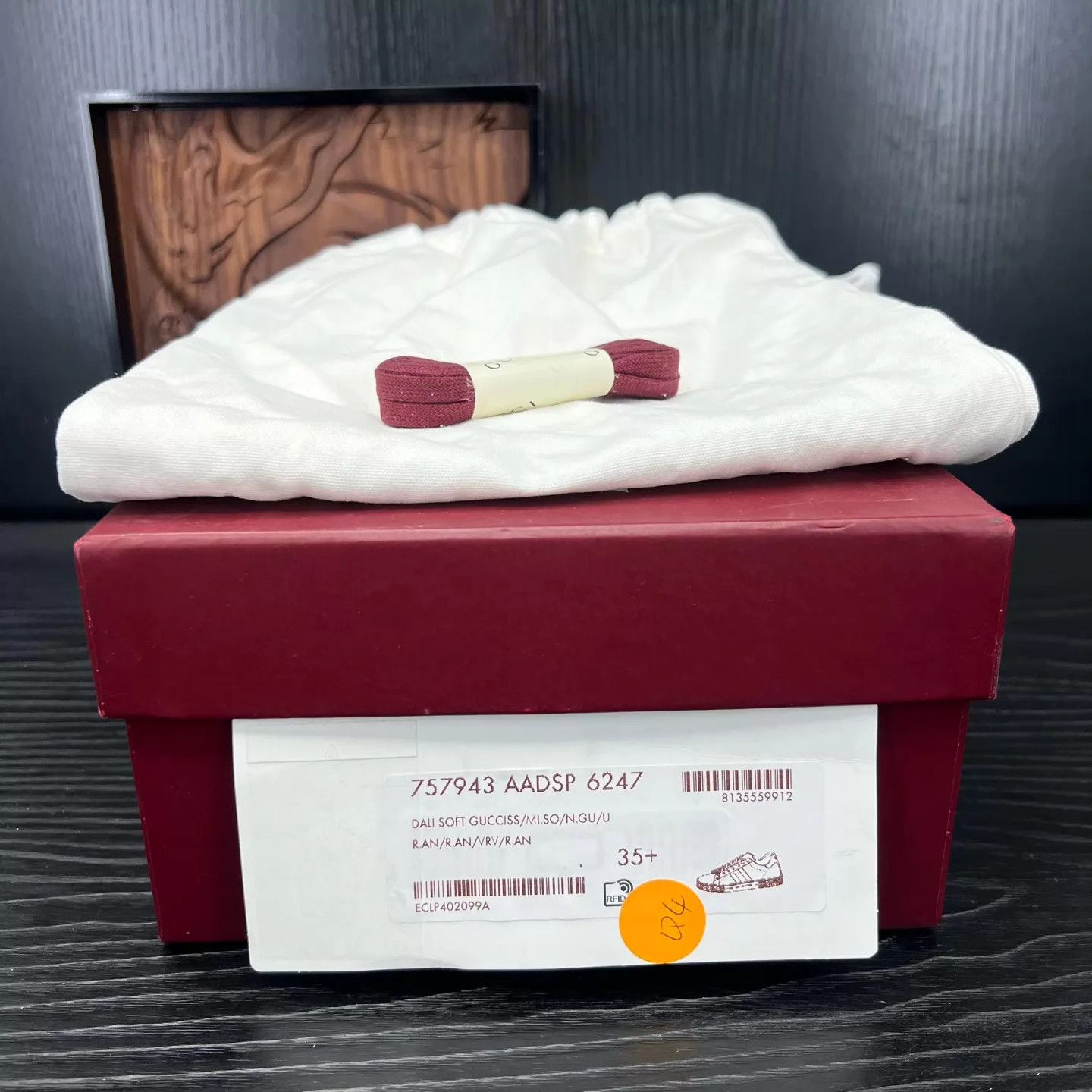 Gucci Gucci Ace Red Sneaker 35.5 Worn Once Size US 5 / IT 35 - 9 Thumbnail