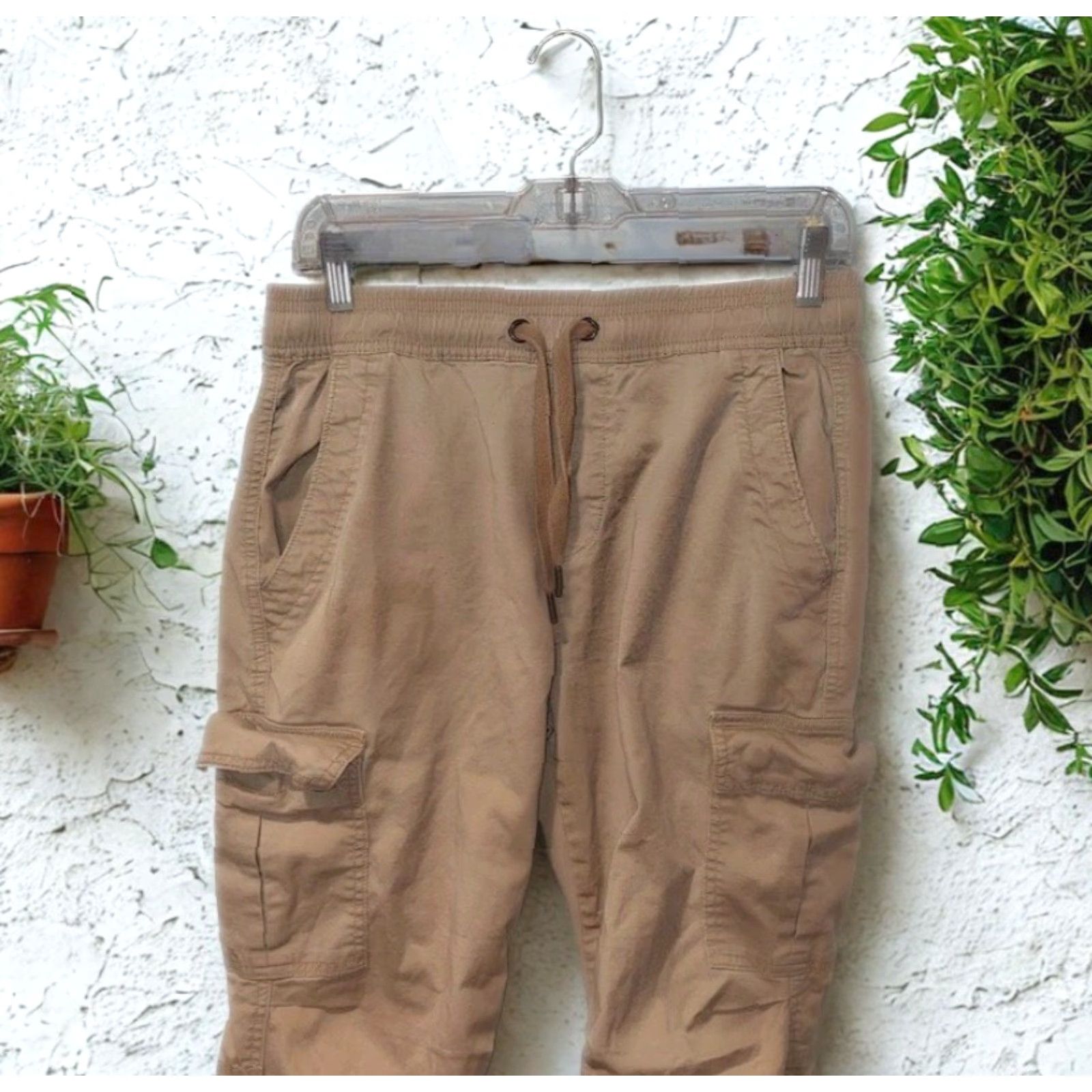 Polo Ralph Lauren Polo Ralph Lauren Chino Jogger Cargo Pants XS Beige Khaki Stretch Military EUC Size US XS / EU 42 / 0 - 4 Thumbnail