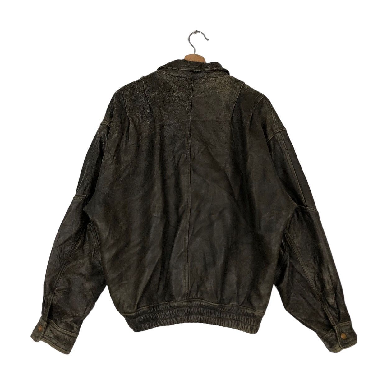 Japanese Brand 🔥90s RARE VINTAGE GENUINE BOMBERLEATHER JACKET CONTEMPORARY Size US L / EU 52-54 / 3 - 7 Thumbnail