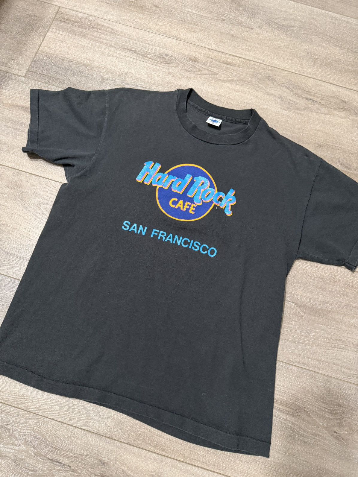 Vintage Vintage Hard Rock Cafe San Francisco Band T-Shirt Size US L / EU 52-54 / 3 - 2 Thumbnail