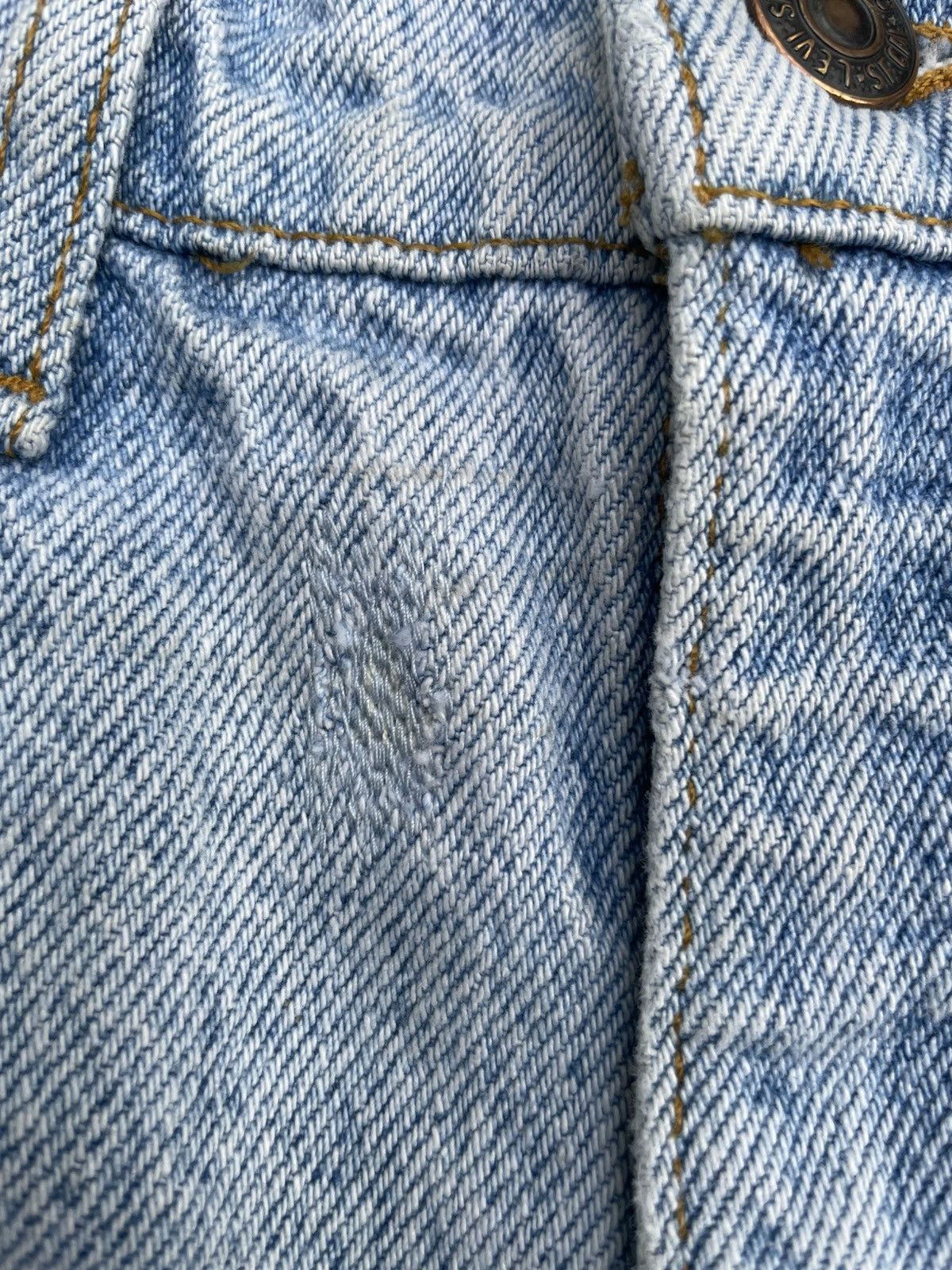 Levi's Vintage 1992 Levi’s 505 Stone Wash Size US 30 / EU 46 - 19 Thumbnail