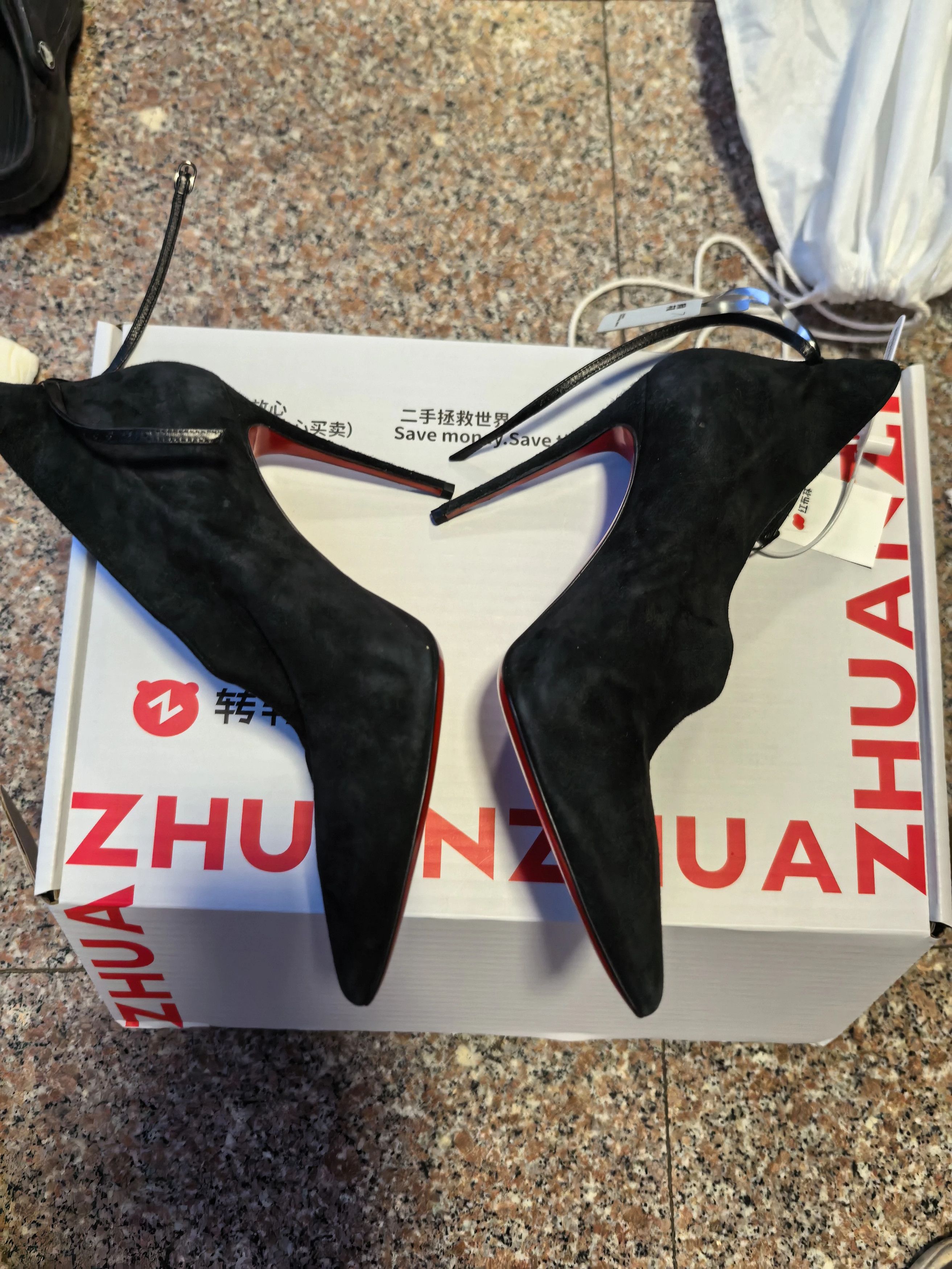 Christian Louboutin CL Black Suede Red Sole Pump 38 New Size US 7.5 / IT 37.5 - 2 Thumbnail