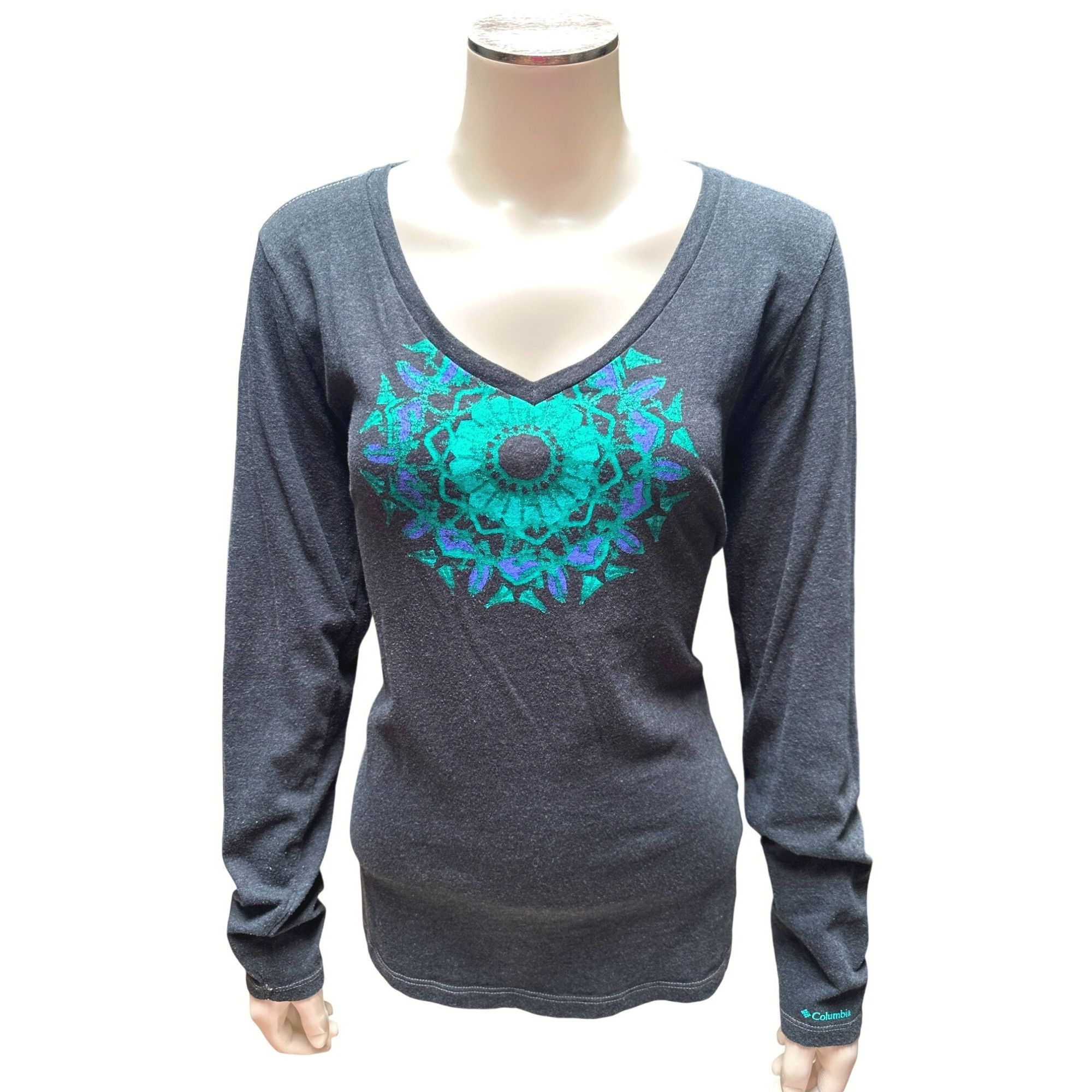Columbia Columbia Womens Sports Company Graphic Tee Sz Large Dark Gra Size L / US 10 / IT 46 - 1 Thumbnail
