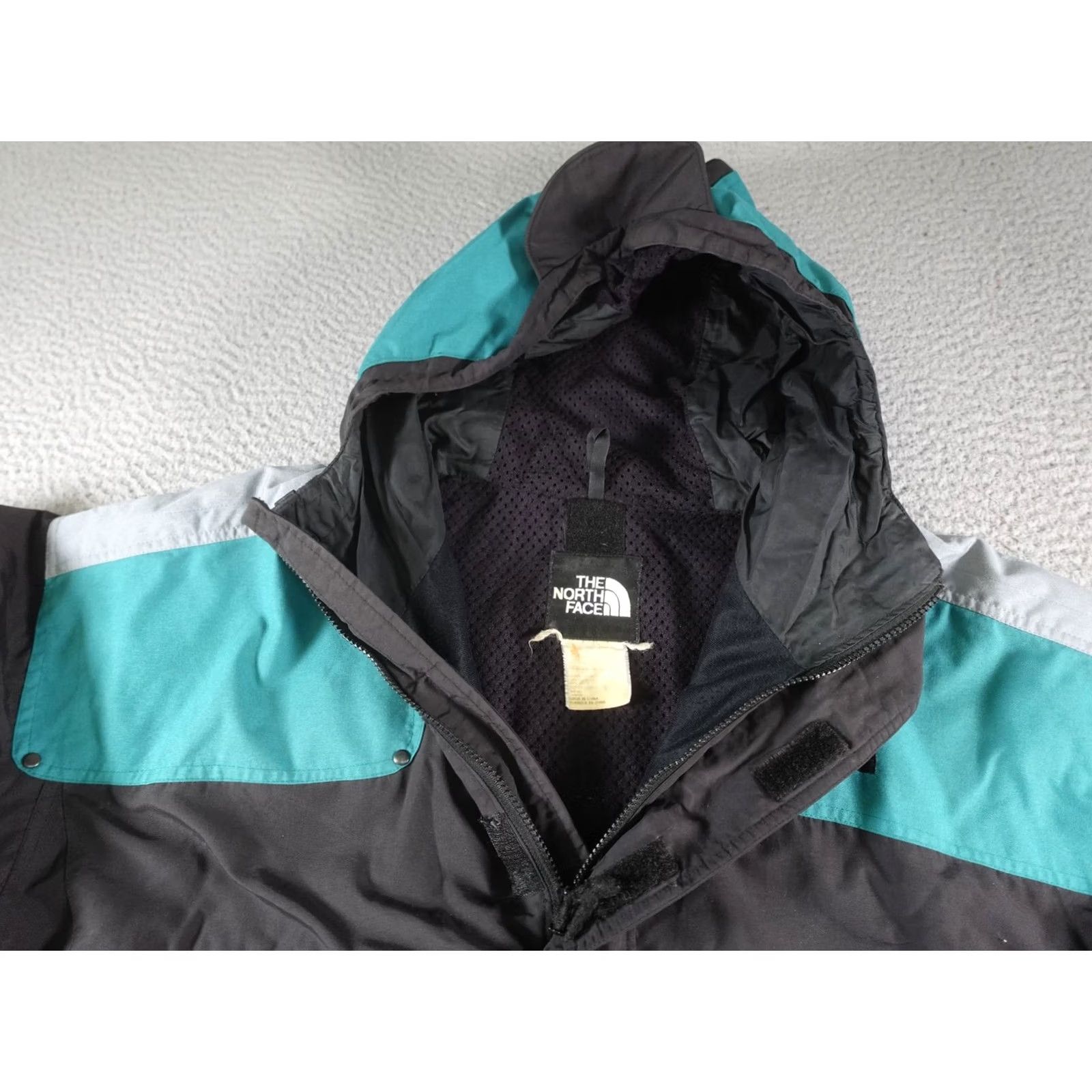 The North Face VINTAGE The North Face Extreme Gear Jacket Mens L Black Hooded Anorak Ski Size US L / EU 52-54 / 3 - 7 Thumbnail