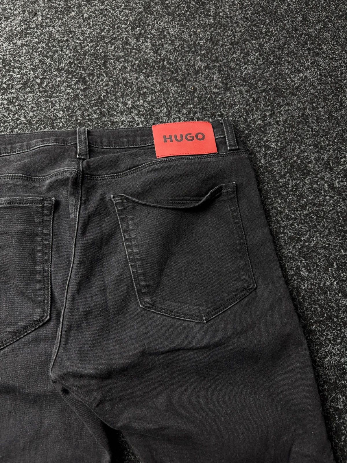Hugo Boss Luxury 00s Y2K HUGO Boss 1734 black Slim fit denim jeans Size US 32 / EU 48 - 16 Thumbnail