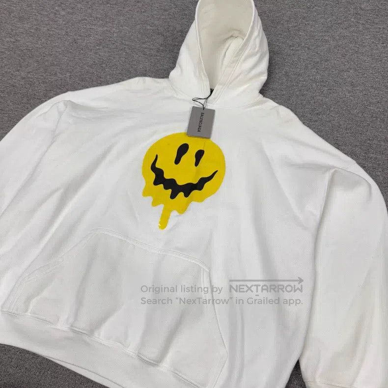 Balenciaga Balenciaga Dissolving Smile Hoodie Size US XXS / EU 40 - 3 Thumbnail