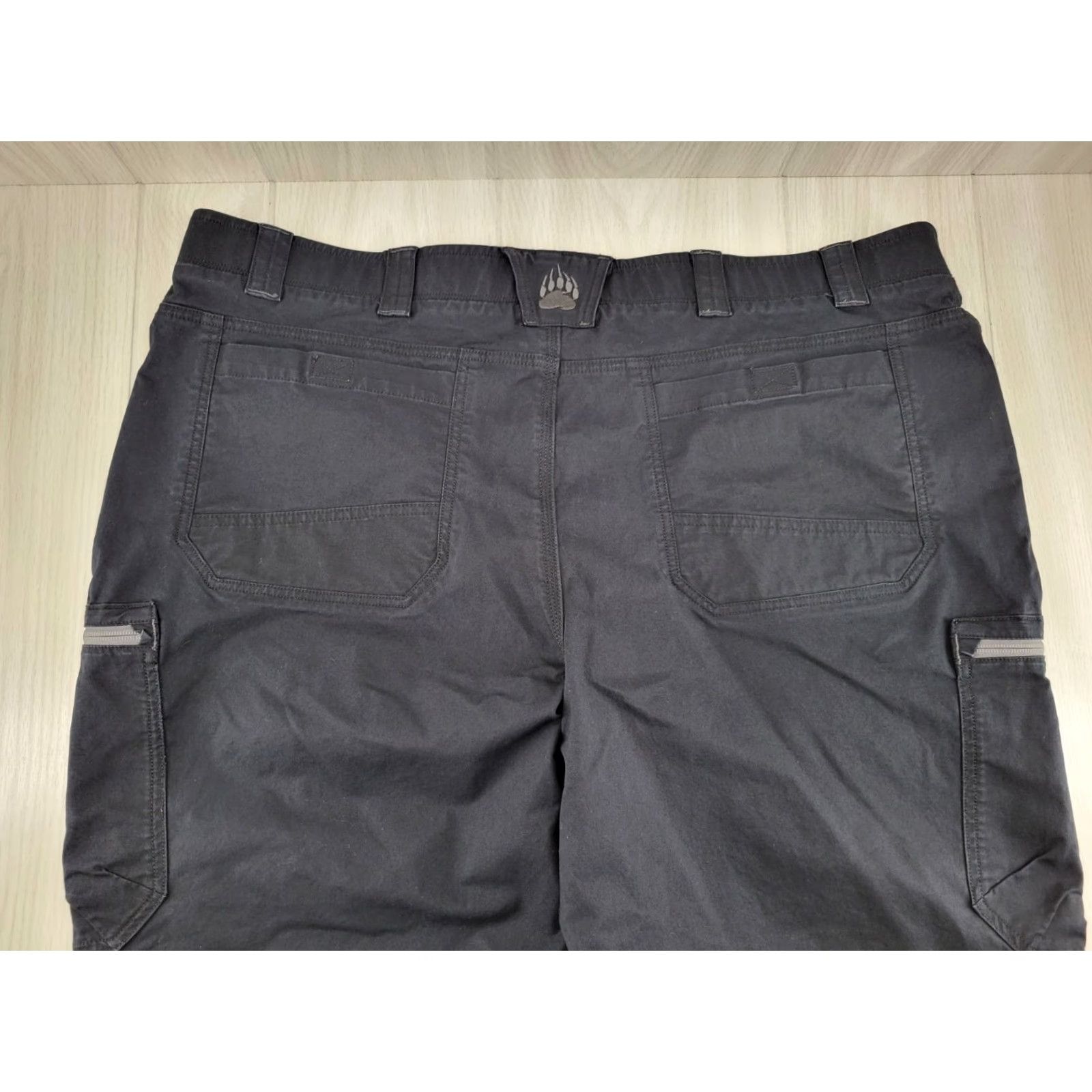 Vintage Alaskan Hardgear Duluth Trading Mens Standard Fit Cordura Cargo Pants BLK 46x30 Size US 30 / EU 46 - 7 Thumbnail