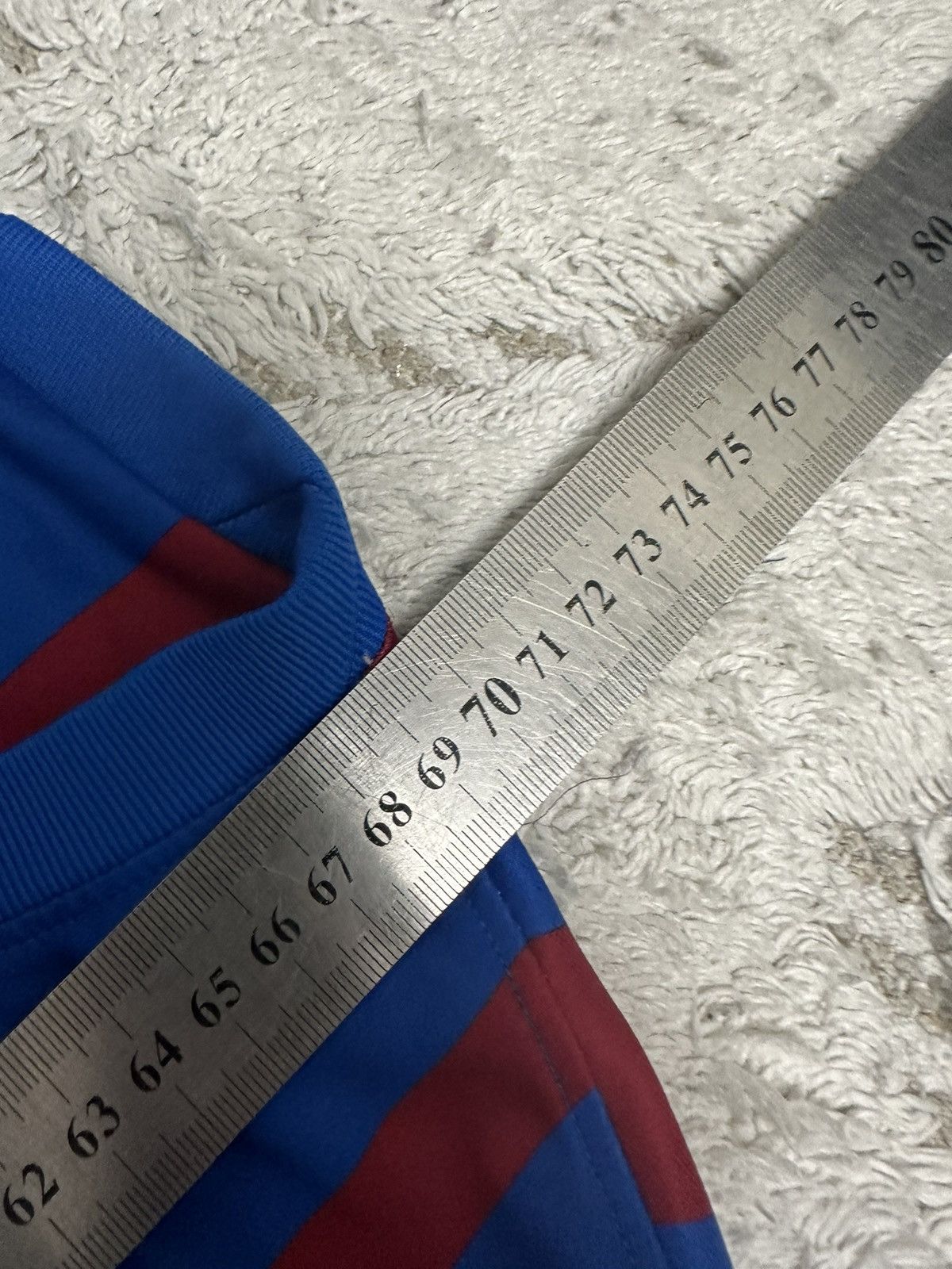 Nike Nike Barcelona 2021-2022 Home Football Jersey Rakuten Hype Size US M / EU 48-50 / 2 - 14 Thumbnail