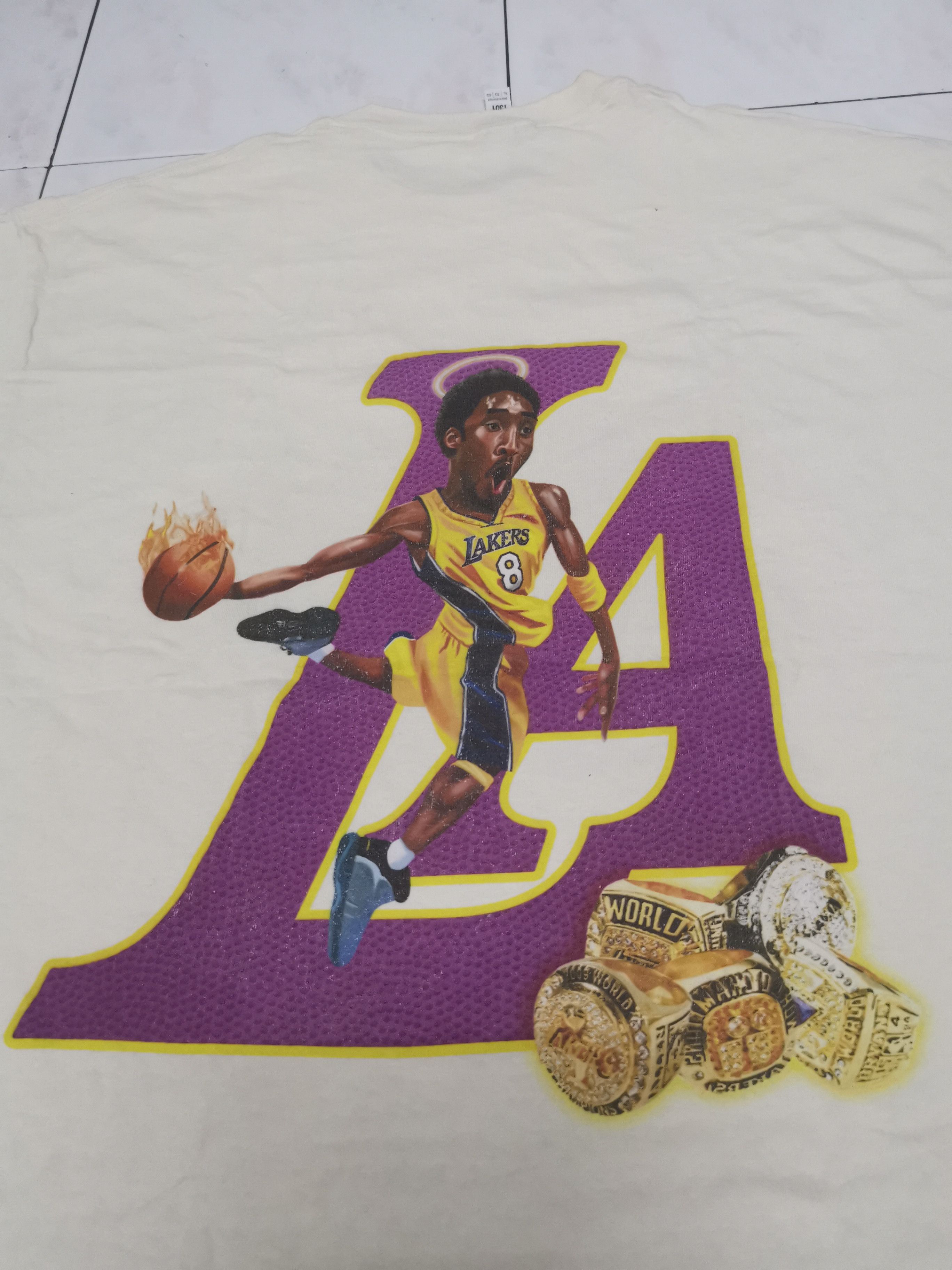 NBA × Nike Kobe bryant face nice backhit lakers tee Size US XL / EU 56 / 4 - 4 Thumbnail