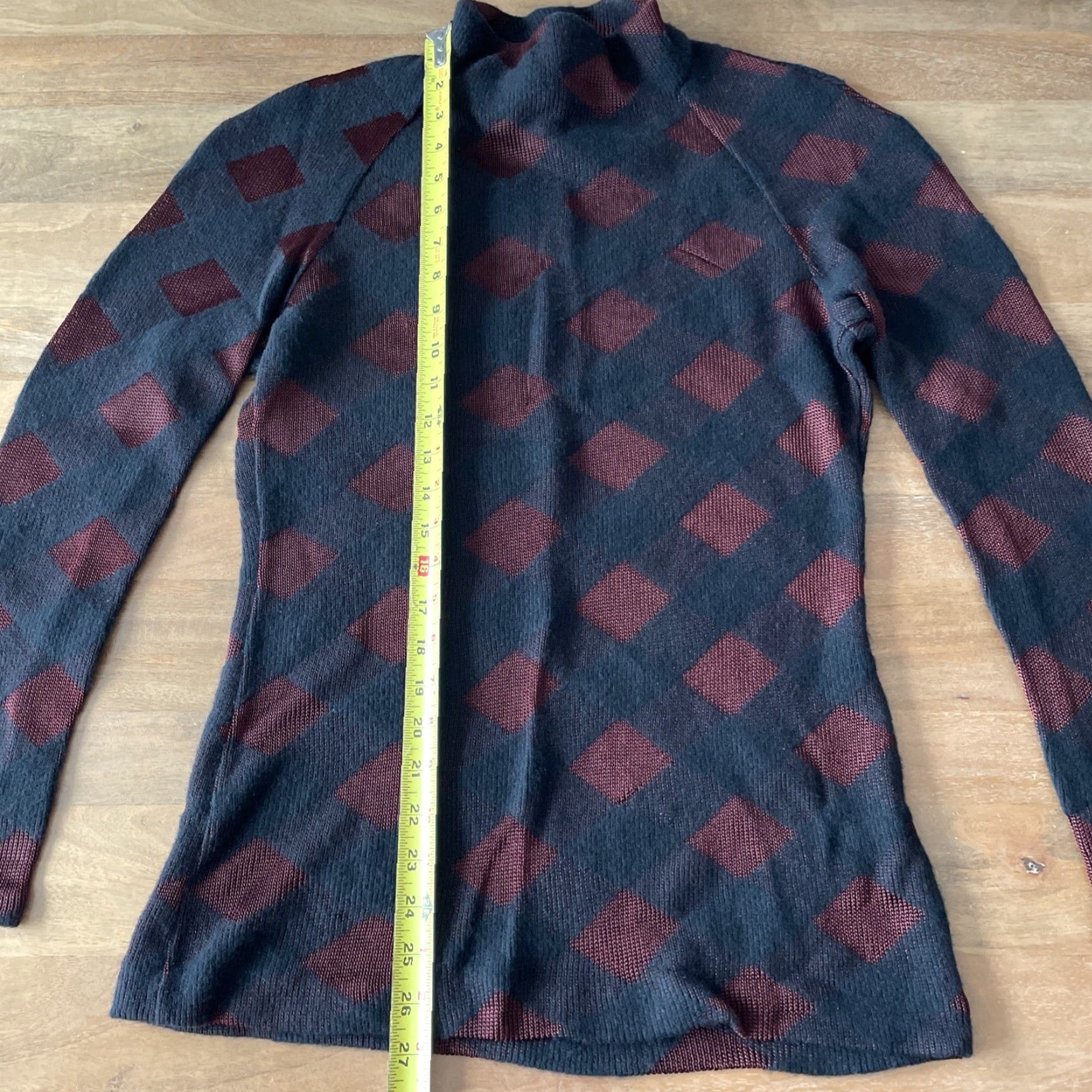 Issey Miyake VINTAGE ISSEY MIYAKE Wool Blend Mock Neck Sweater Women's S Argyle Pullover Black/Burgundy Size S / US 4 / IT 40 - 5 Thumbnail