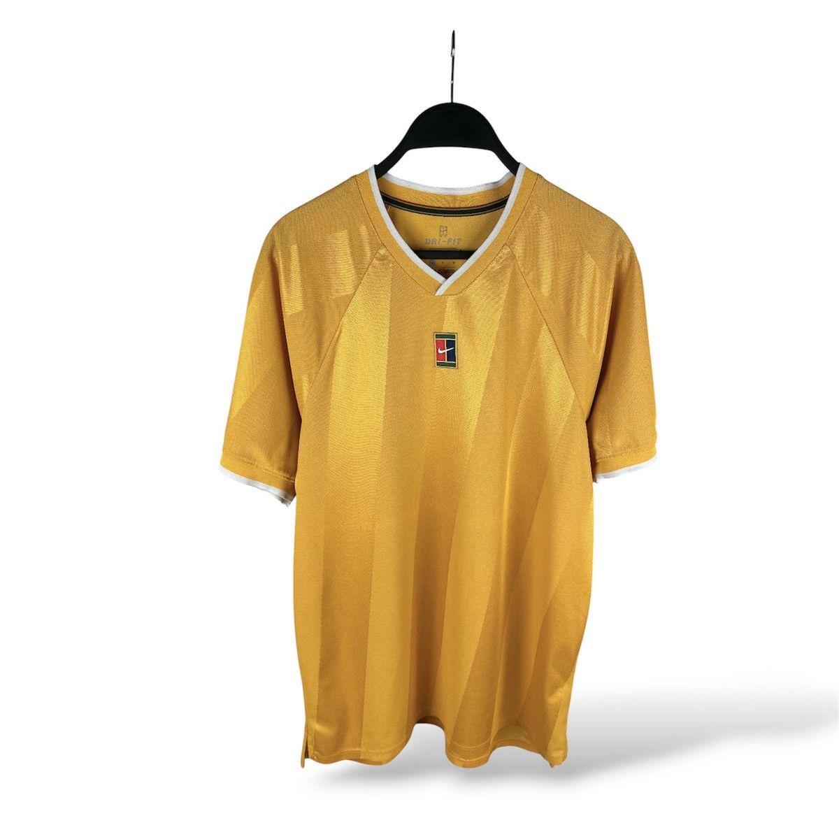 Nike Nike Court Center Logo Standard Fit Jersey Shirt V-Neck Size US S / EU 44-46 / 1 - 1 Thumbnail