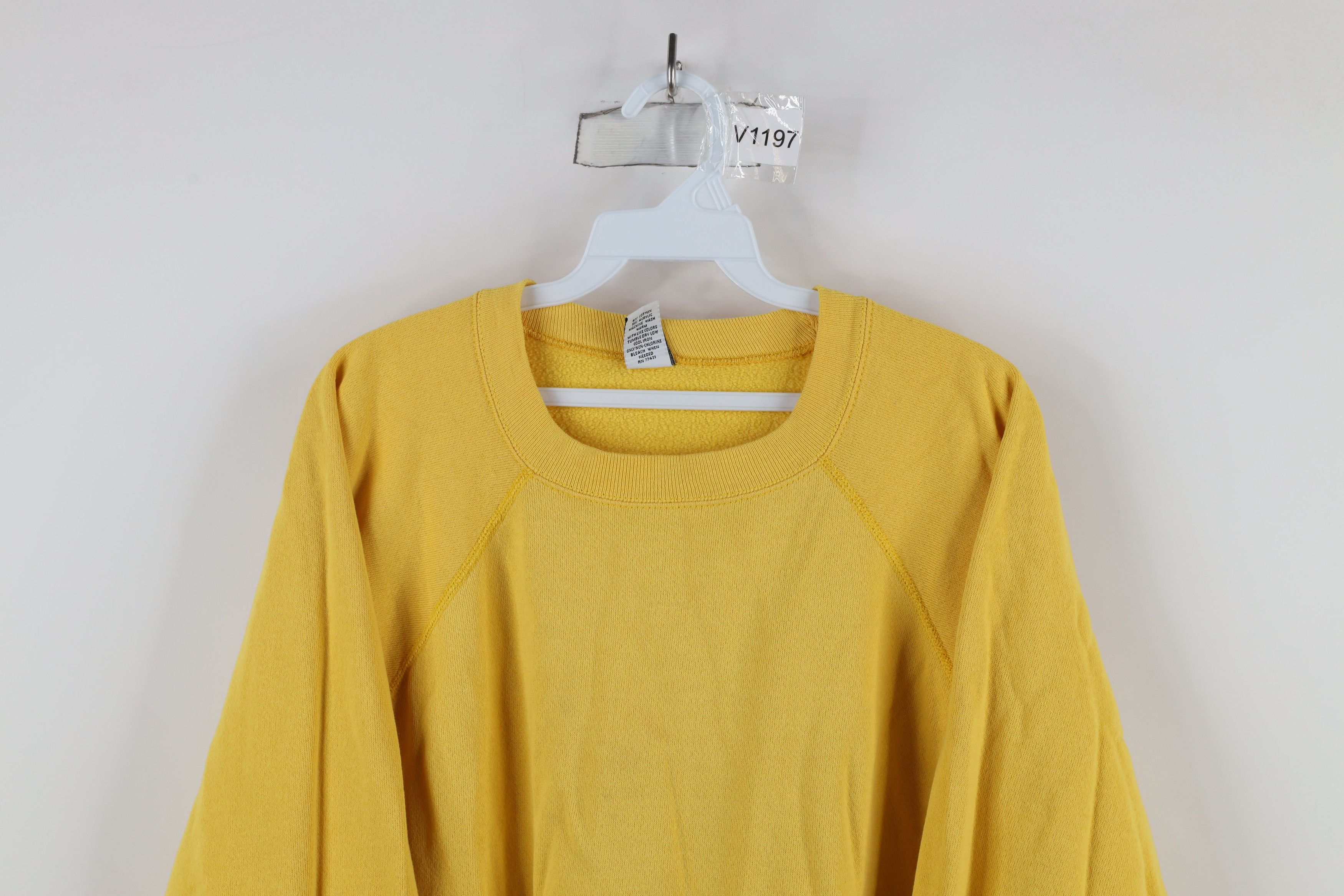 Vintage Vintage 90s Streetwear Blank Crewneck Sweatshirt Yellow USA Size US XXL / EU 58 / 5 - 2 Thumbnail