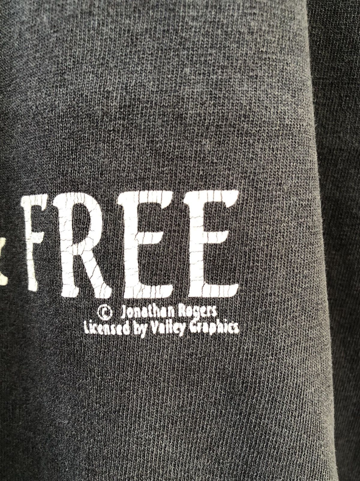 Japanese Brand × Vintage Vintage Art Jonathan Rogers Happy Joyous & Free Tshirt Size US XXL / EU 58 / 5 - 10 Thumbnail