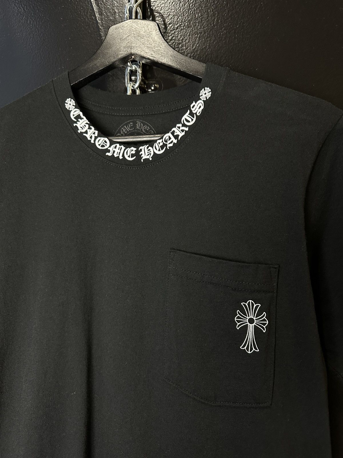 Chrome Hearts Chrome Hearts Neck Script Cross Emblem Pocket Tee Size US S / EU 44-46 / 1 - 4 Thumbnail