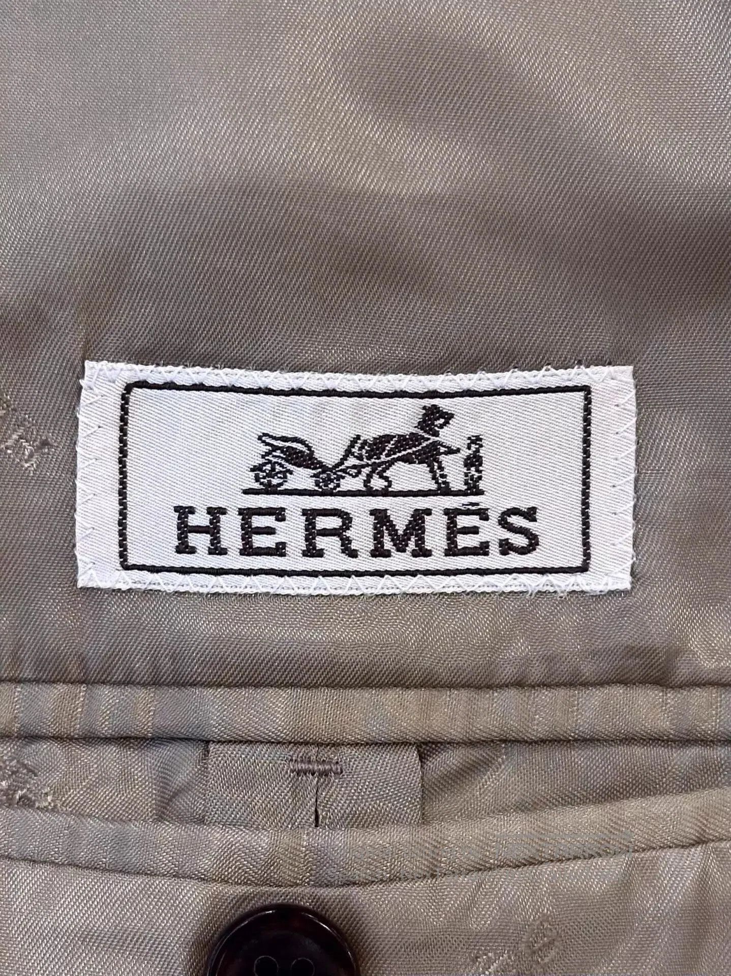 Hermes Beige Long Coat with Button Closure - Size L. Size US L / EU 52-54 / 3 - 5 Thumbnail