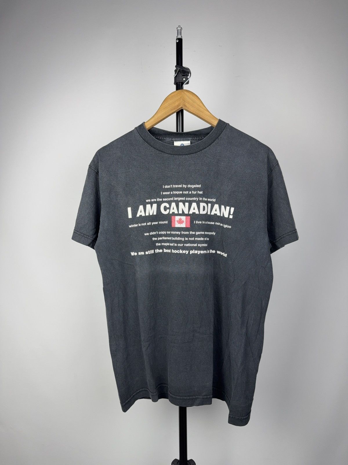 Vintage Faded 90s Funny “I Am Canadian” Vintage Humor Hockey T Shirt Size US M / EU 48-50 / 2 - 1 Thumbnail