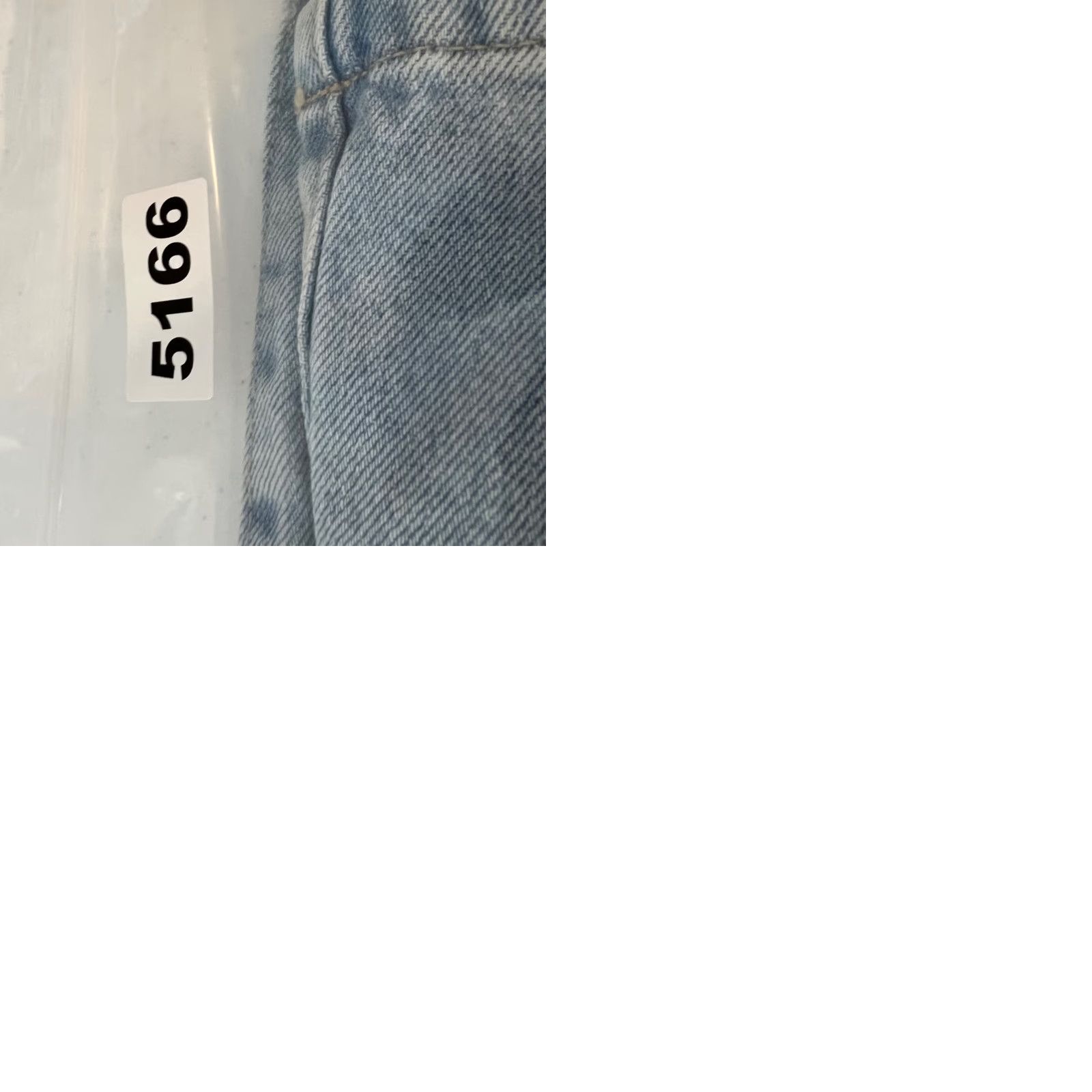 Cotton On Cotton On Jeans Womens 26 Low Super Baggy Blue Light Wash Denim 90s Wide-Leg Vintage No N/A Size 26" / US 2 / IT 38 - 9 Thumbnail
