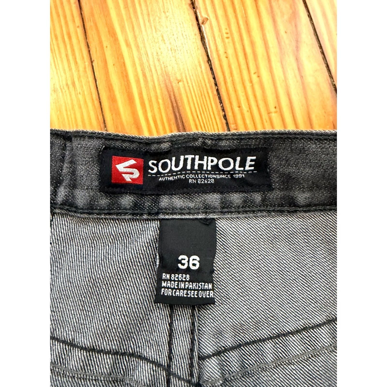 Southpole VINTAGE Southpole Jeans Mens Size 36 Regular 32 Inseam Black Denim 5-Pocket Wide-Leg Grunge 90s Hip Hop Retro Mens Size US 36 / EU 52 - 3 Thumbnail
