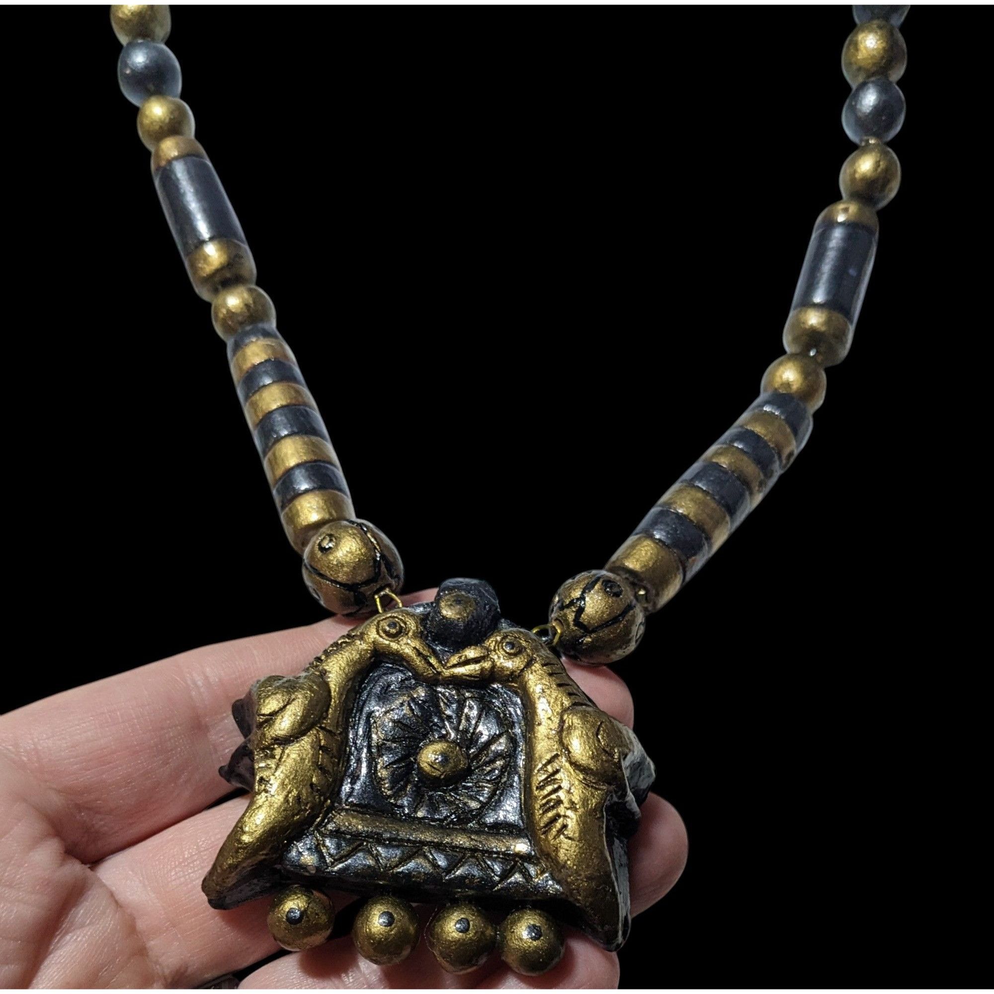 Other Vintage Terra Cotta Gold And Black Bird Beaded Pendant Neckl Size ONE SIZE - 2 Thumbnail