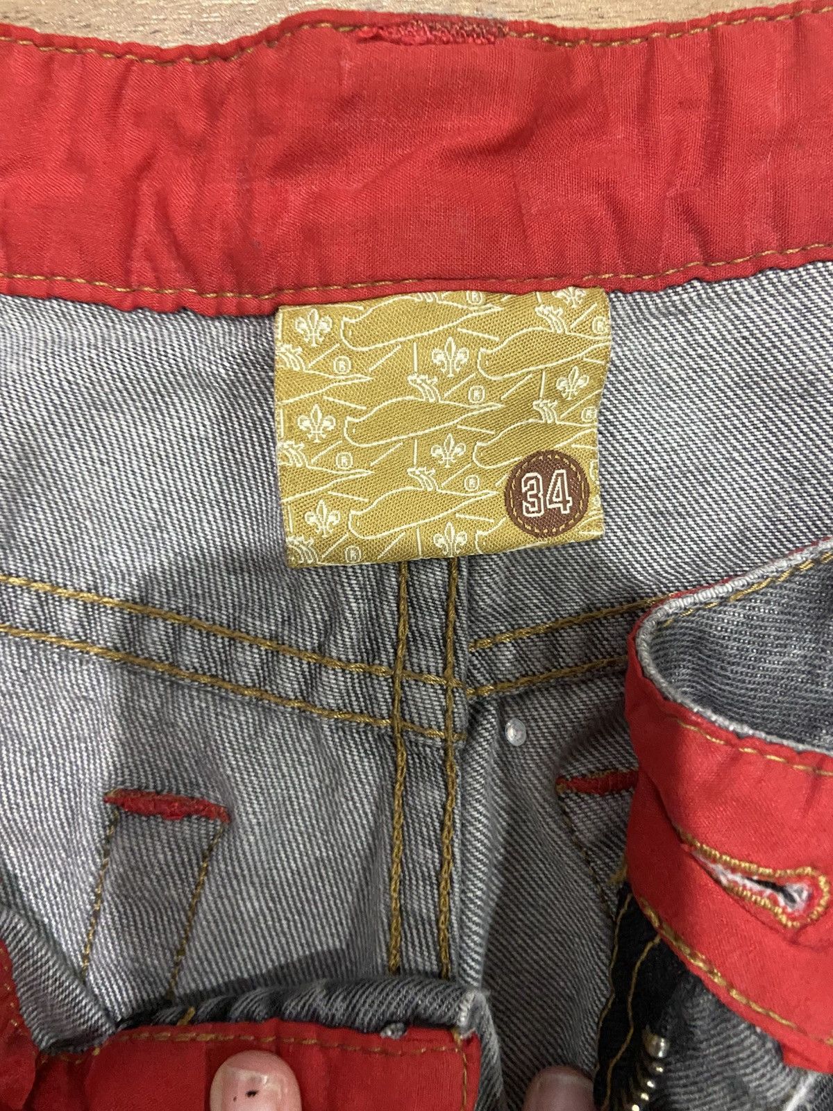 Atticus Atticus jeans with a distinct red inner lining Size US 34 / EU 50 - 5 Thumbnail