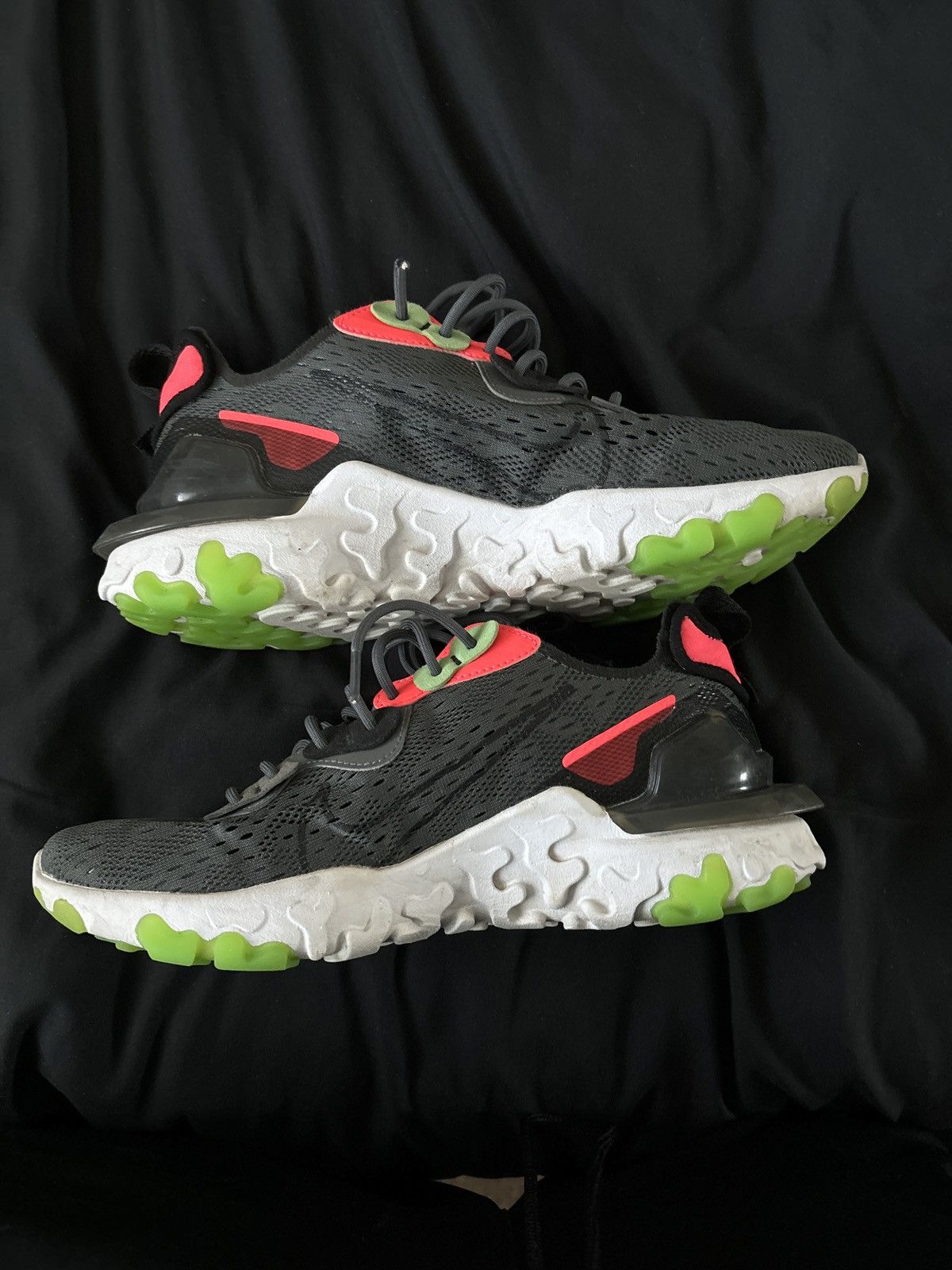Nike Nike react vision WW Size US 9 / EU 42 - 2 Thumbnail