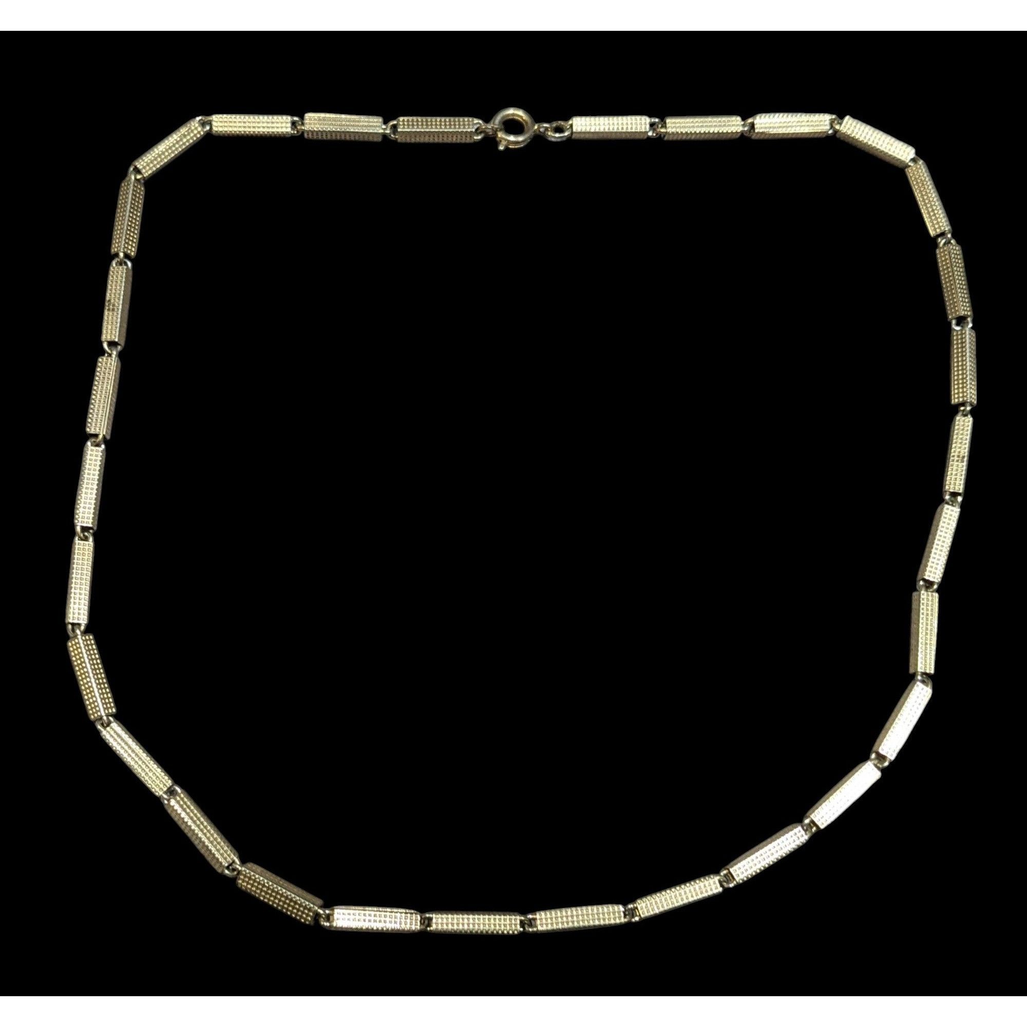 Other Vintage Rectangular Tube Chain Necklace Gold Tone With Textu Size ONE SIZE - 1 Thumbnail