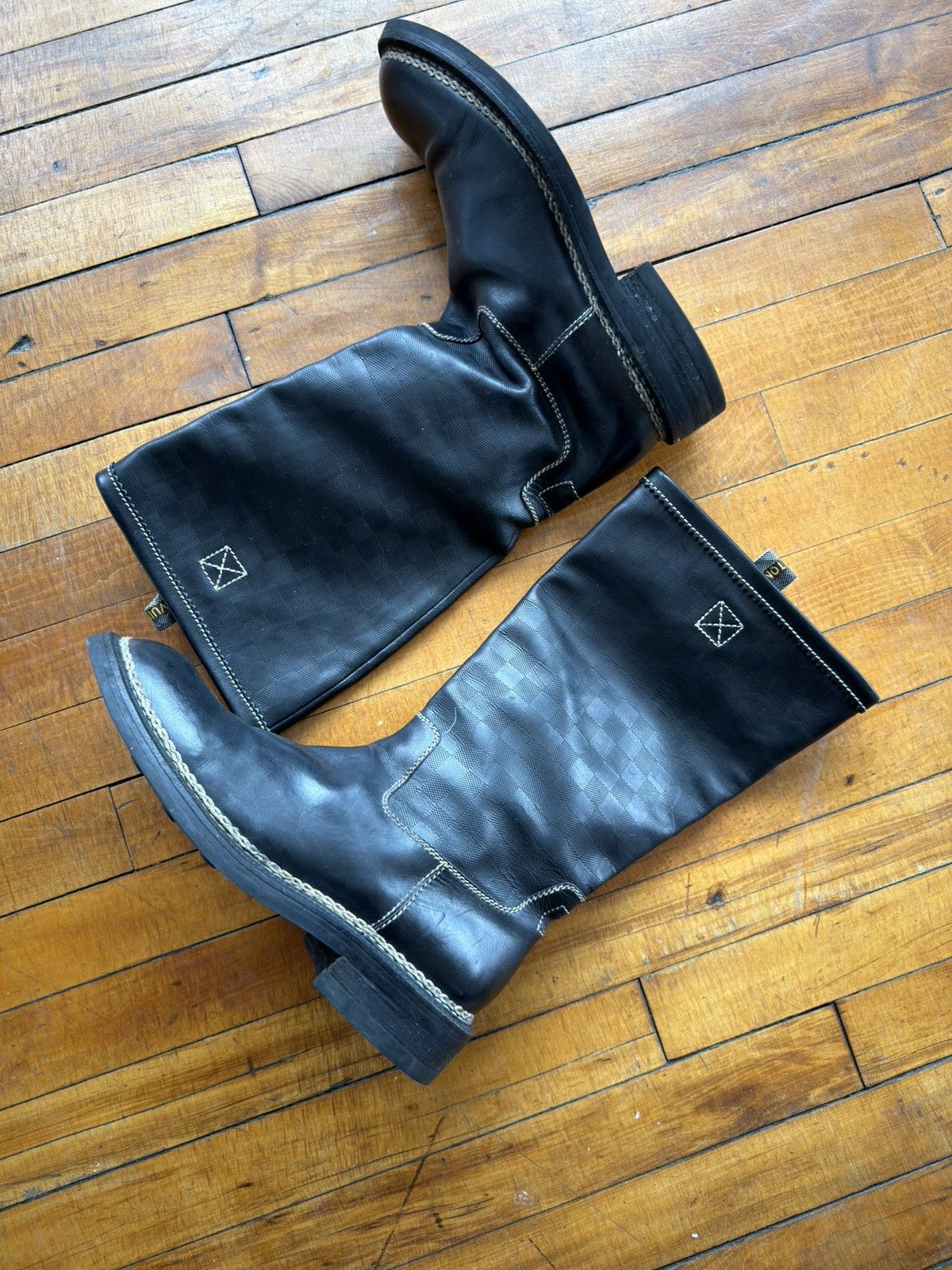 Louis Vuitton Mens Leather louis Vuitton Boots Size US 11 / EU 44 - 2 Thumbnail