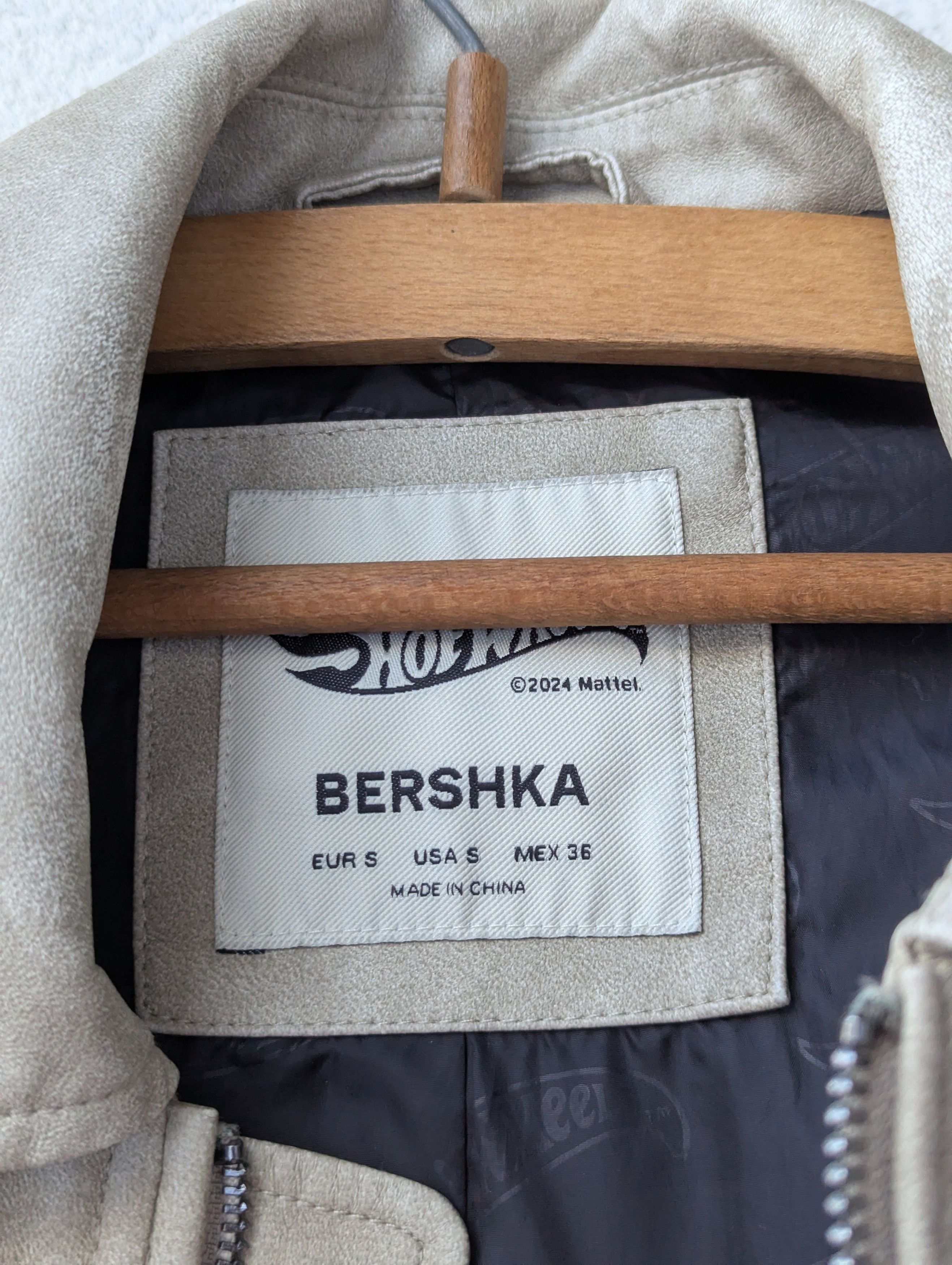 Bershka Rare Bershka x Hot Wheels 2024 Collaboration Bomber Size US S / EU 44-46 / 1 - 13 Thumbnail
