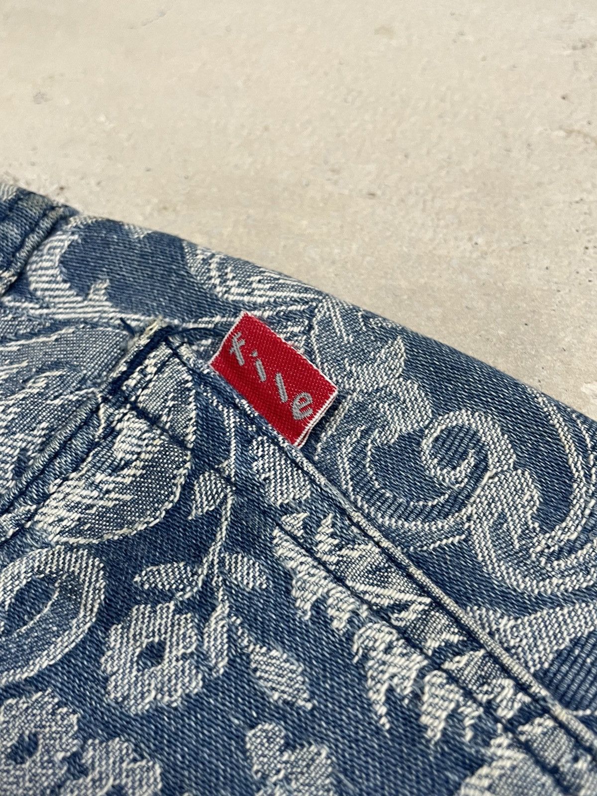 Vintage Vintage File by Wrangler Floral Y2k Junya Style Size US 26 / EU 42 - 18 Thumbnail