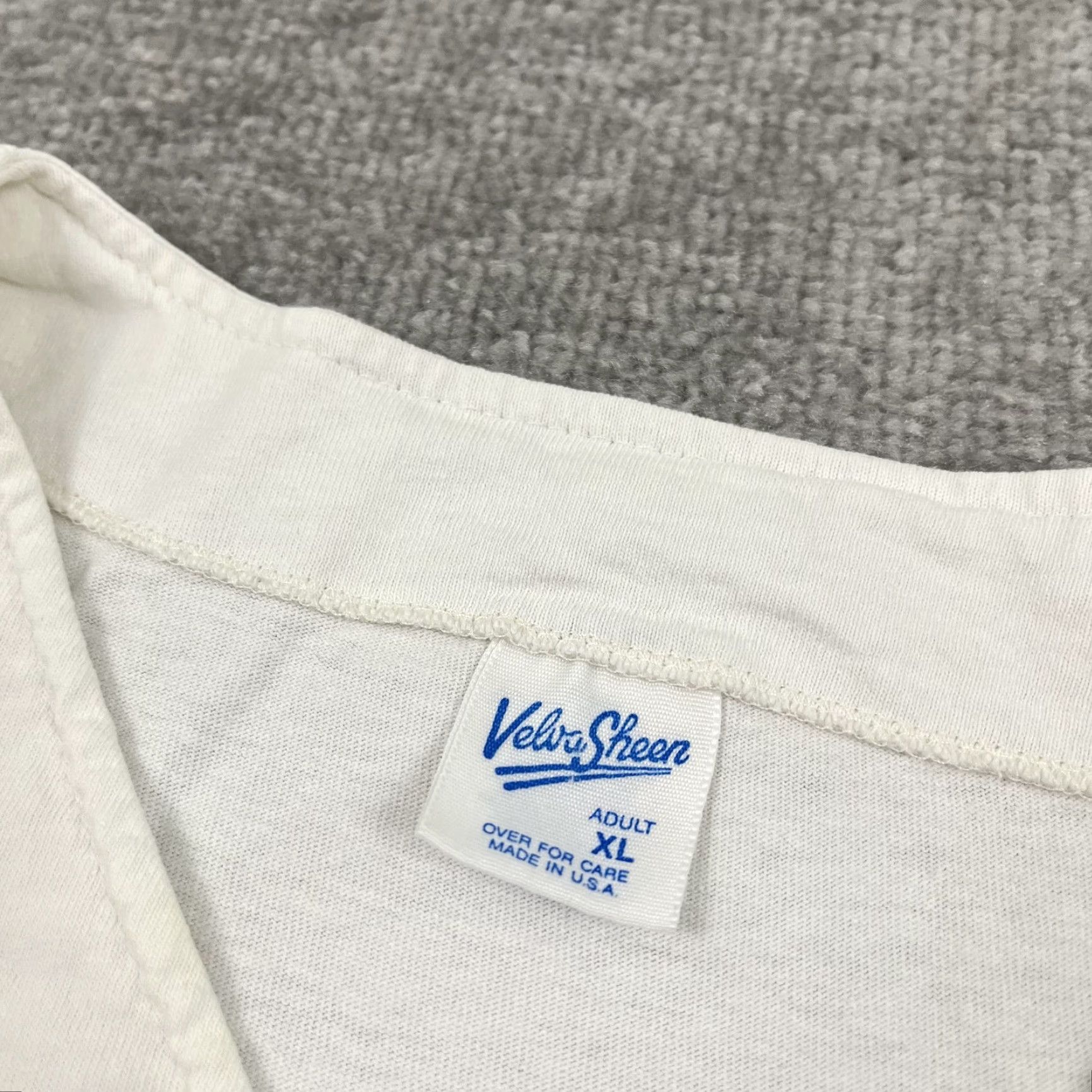 Velva Sheen VINTAGE Velva Sheen Disney Baseball Jersey Shirt Mens XL White Mickey Minnie 90s Graphic Logo T-Shirt Mens XL Size US XL / EU 56 / 4 - 4 Thumbnail