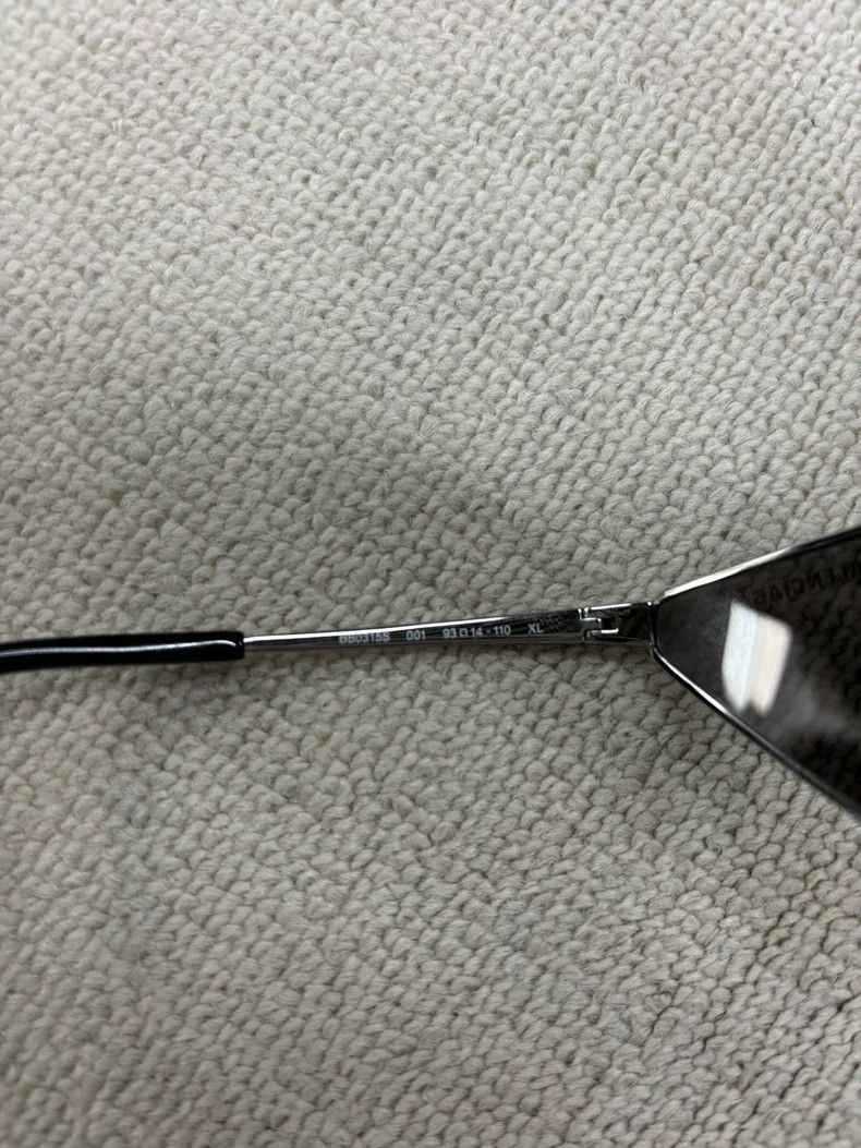 Balenciaga Balenciaga Black silver 23 fall/winter razor cat sunglasses Size ONE SIZE - 4 Thumbnail