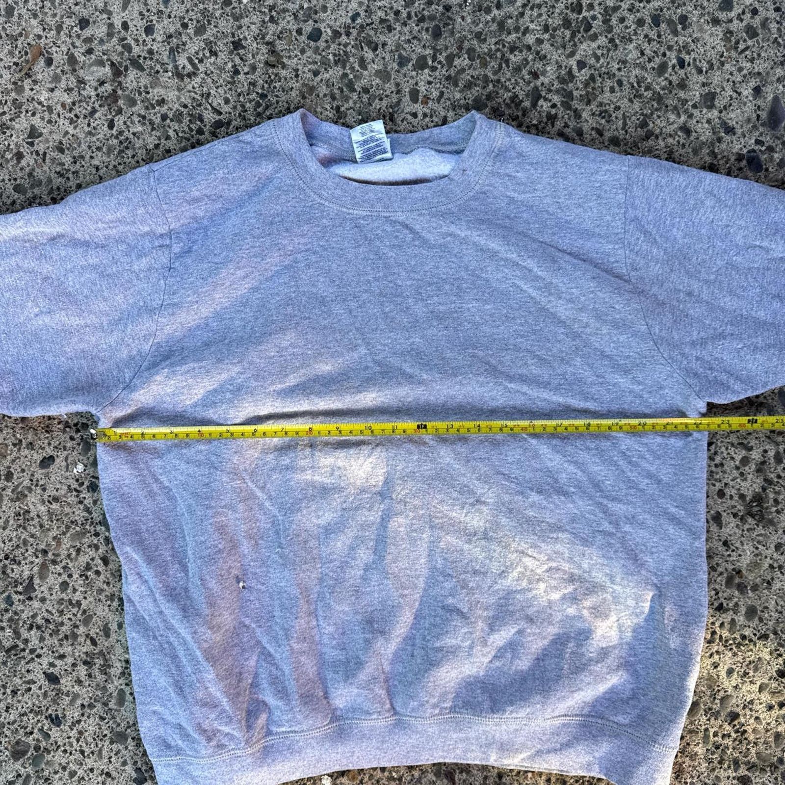 Gildan Women’s Gildan Grey Blank Crewneck – Size Large Size US L / EU 52-54 / 3 - 5 Thumbnail