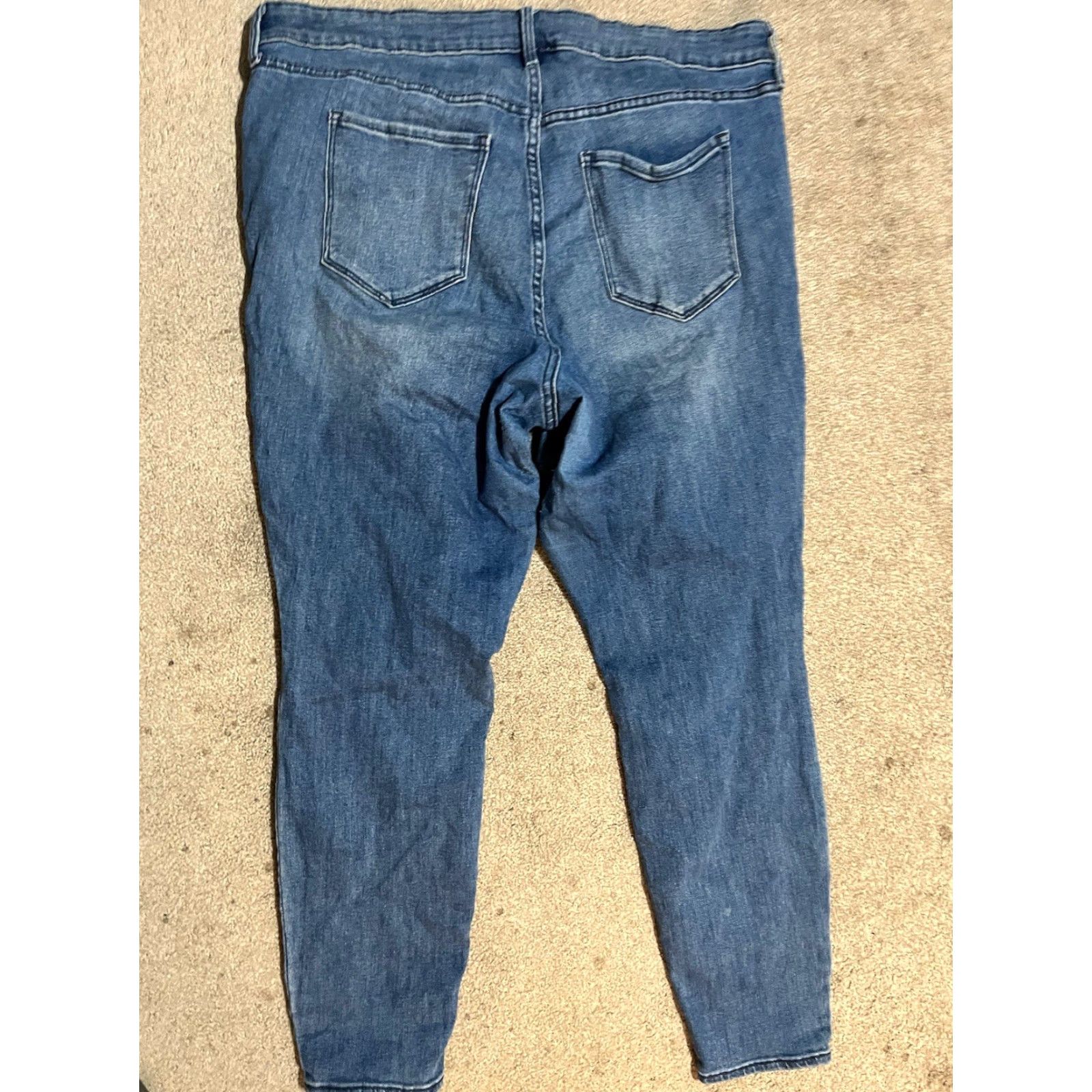 Old Navy Old Navy Womens Jeans Slim Skinny High Rise 22 Plus Blue Medium Wash 30in Inseam Womens Size 40" / US 18 - 3 Thumbnail