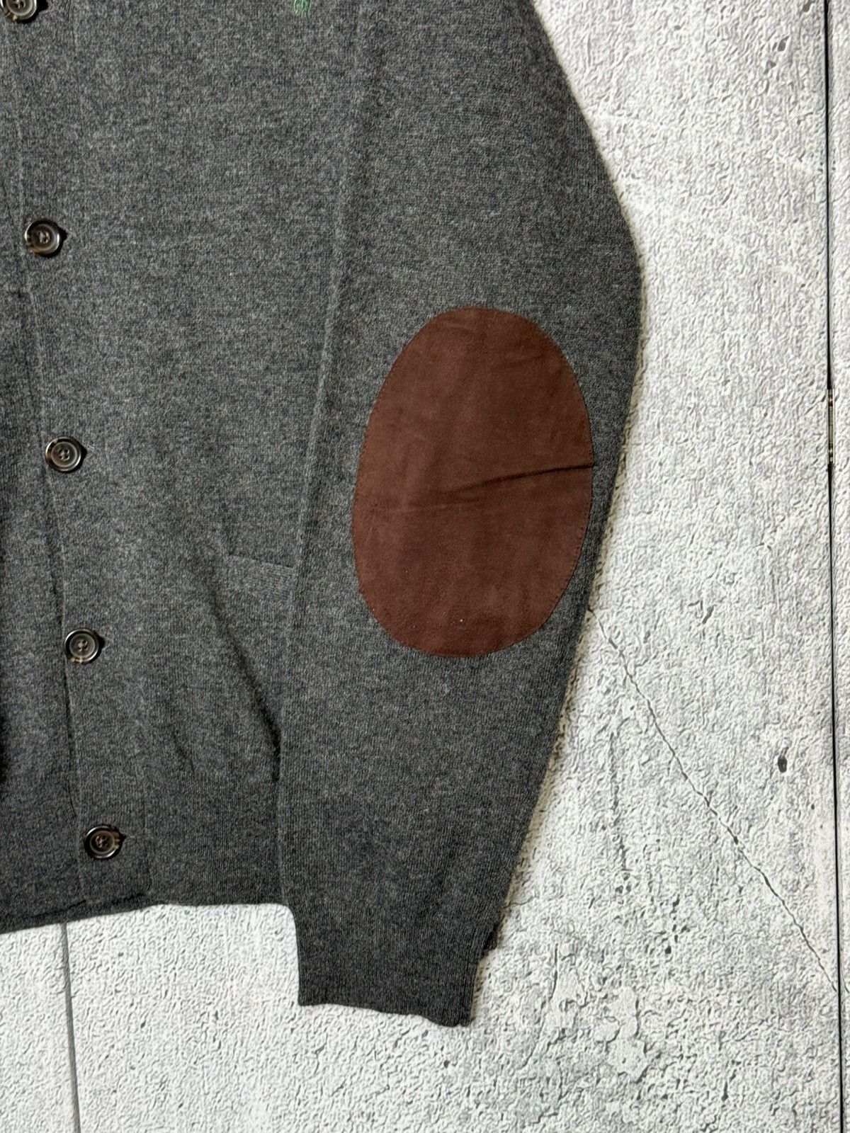 Polo Ralph Lauren Polo Ralph Lauren Cardigan Sweater Merino Wool Elbow Patch Size US L / EU 52-54 / 3 - 3 Thumbnail