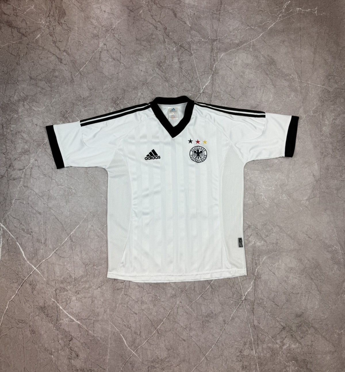Adidas Adidas Germany 2002/2003 Football Jersey Vintage Block core Size US S / EU 44-46 / 1 - 1 Thumbnail