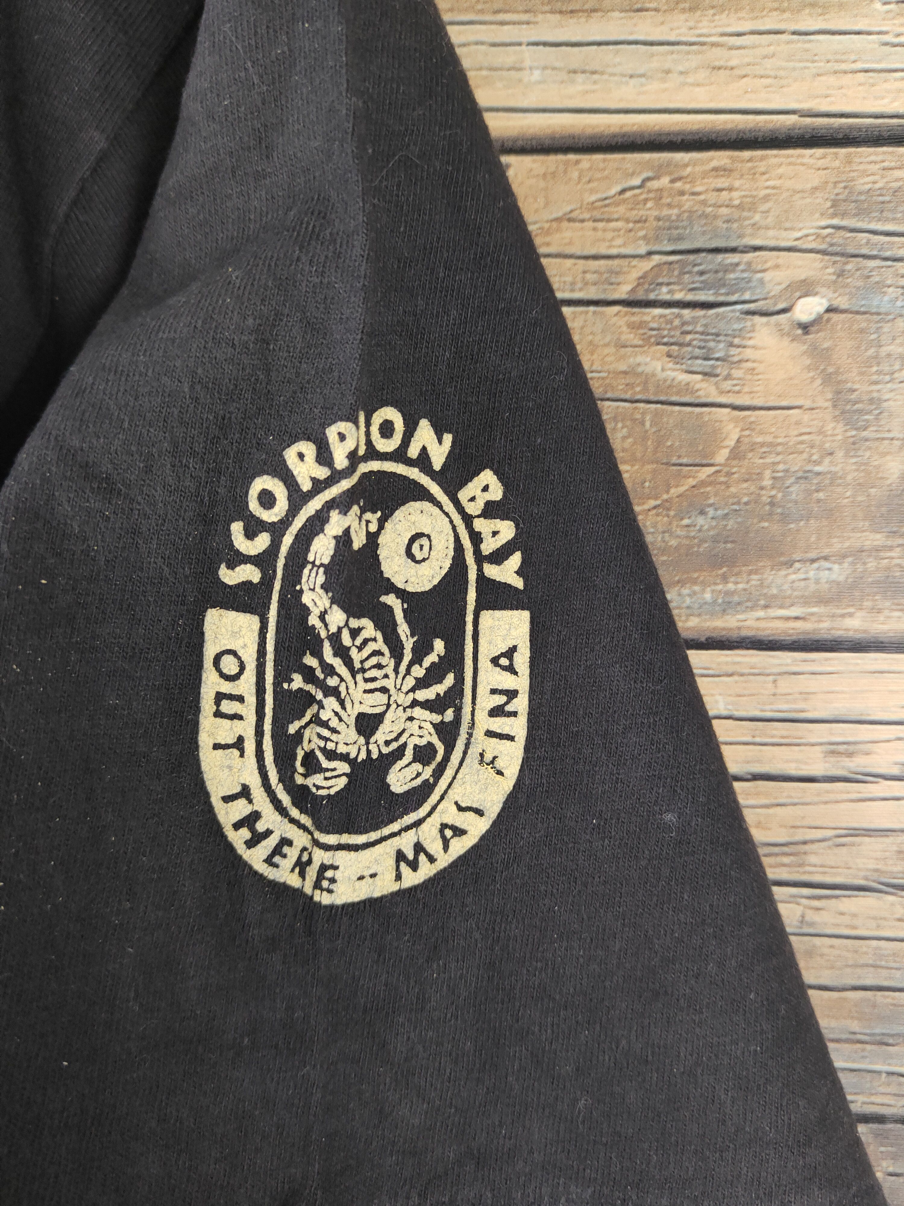 Vintage DL Scorpion Bay Black Short Sleeve T-shirt #1805 Size US XL / EU 56 / 4 - 6 Thumbnail