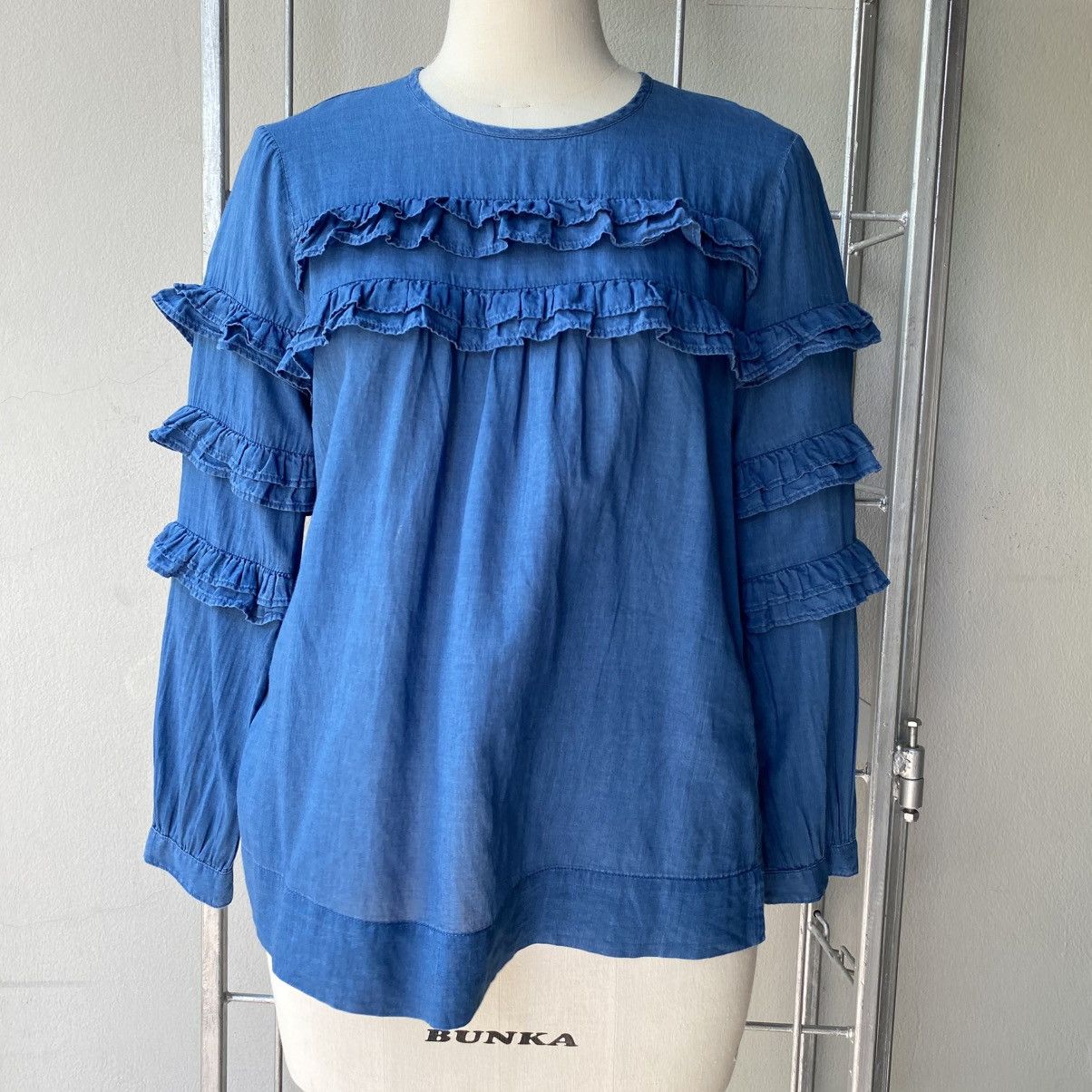 J.Crew J.CREW Blue Ruffled Long-Sleeve Blouse Size XS / US 0-2 / IT 36-38 - 4 Thumbnail