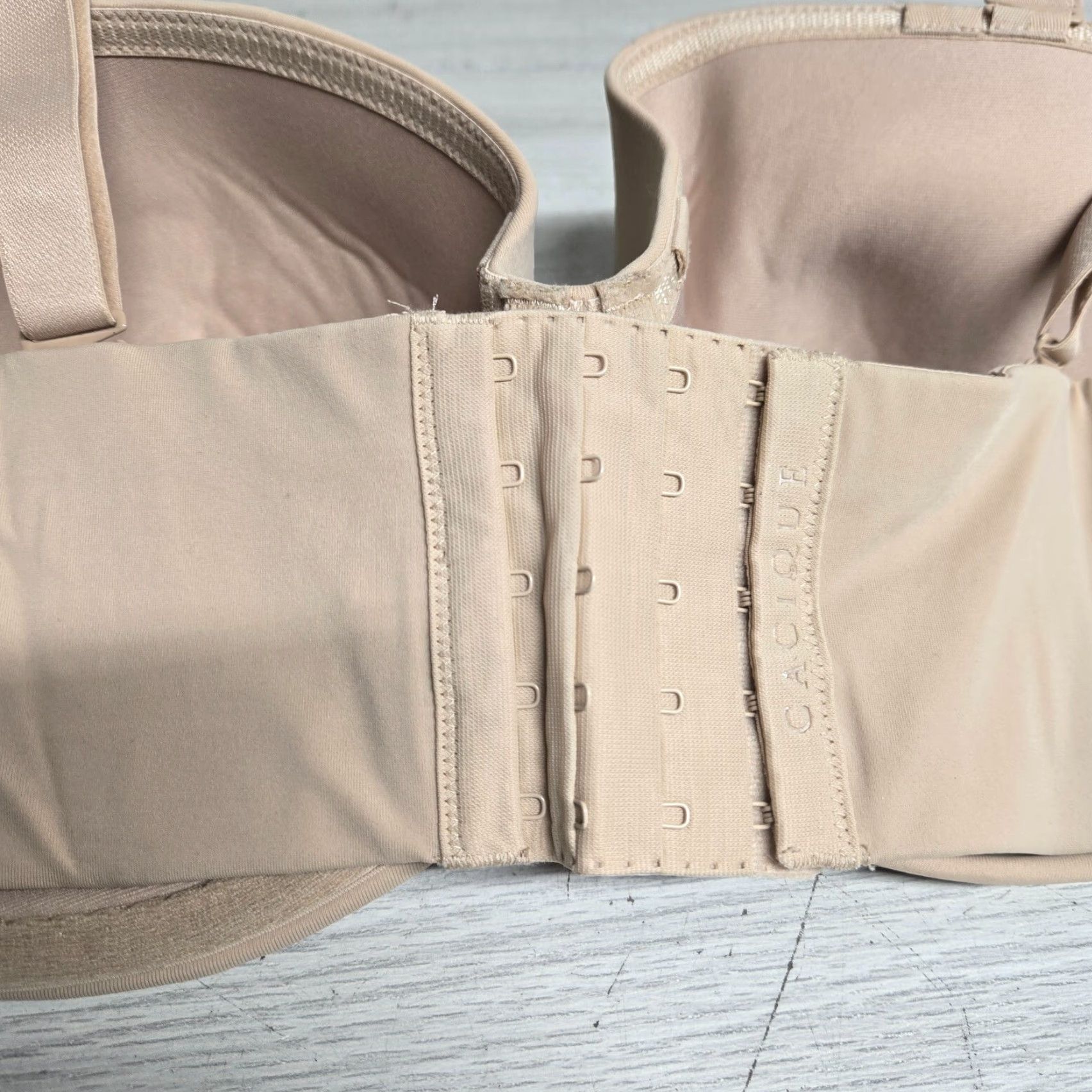 Vintage Cacique Bra 46D Tan Lightly Lined Full Coverage Underwire Back Closure Size ONE SIZE - 4 Thumbnail