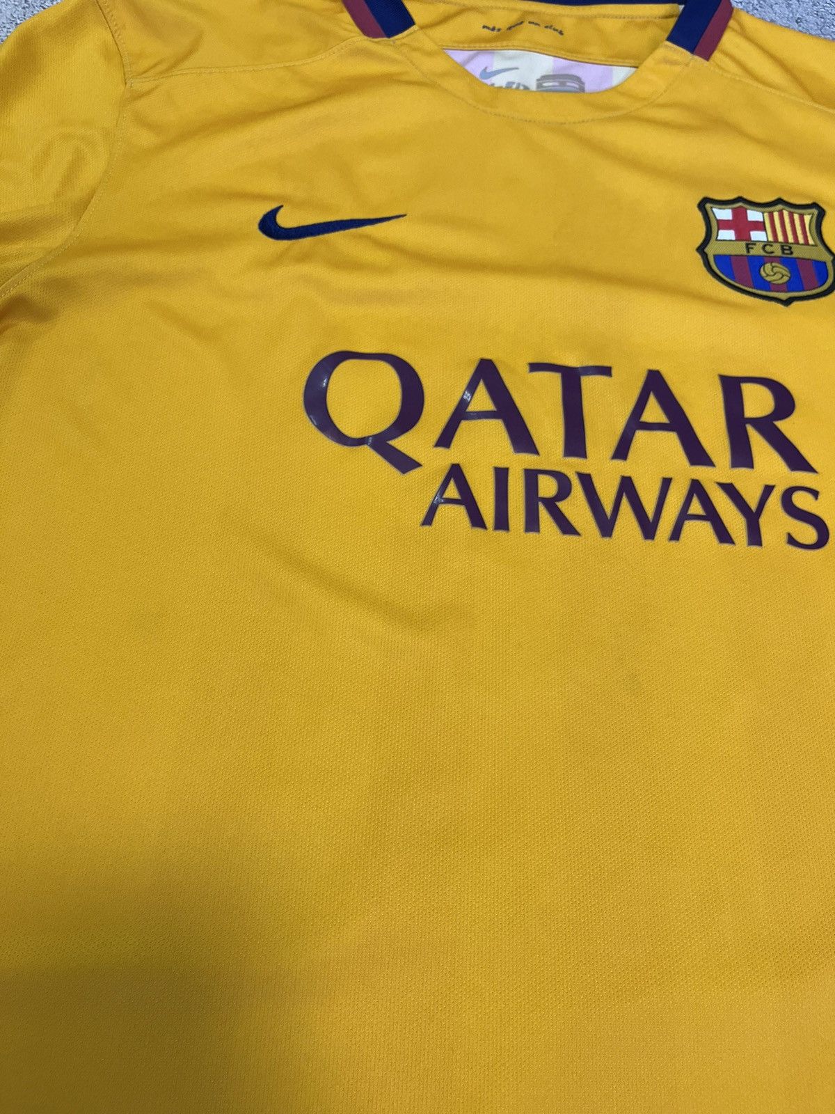 Nike Nike FC Barcelona Away Men’s Jersey Soccer Football Shirt Size US XL / EU 56 / 4 - 19 Thumbnail