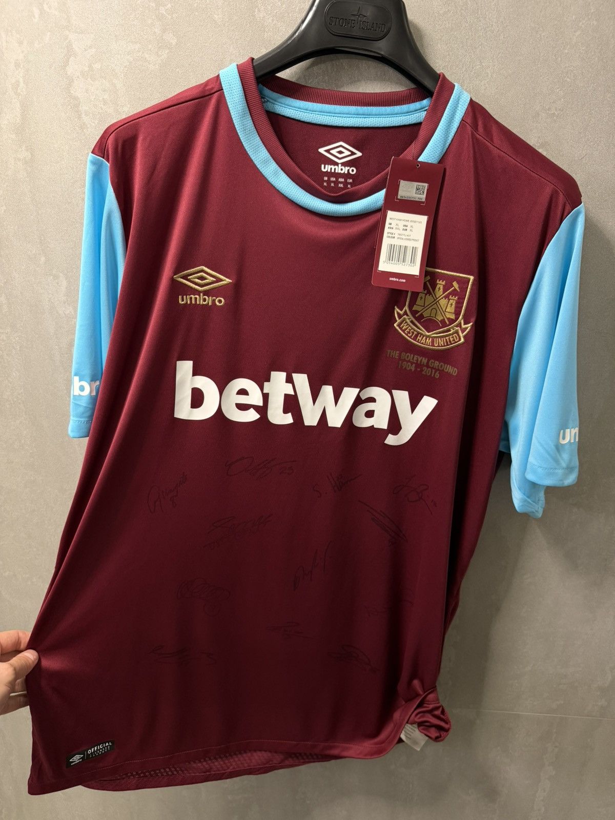 Umbro WEST HAM UNITED 2015 2016 HOME SHIRT SOCCER JERSEY UMBRO Size US XL / EU 56 / 4 - 25 Thumbnail
