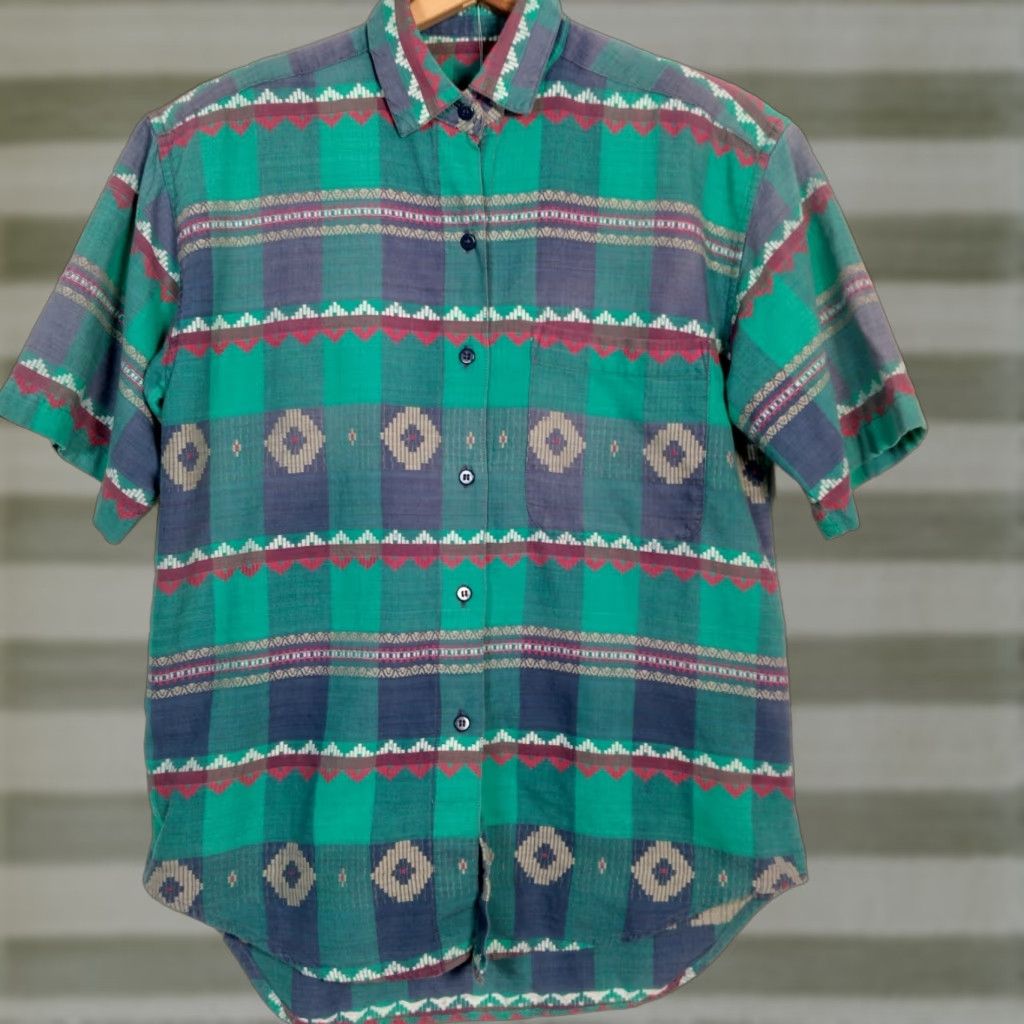Vintage VINTAGE 1990s Southwest Print Blouse Shirt Small Blue Pink Short Sleeve Button Collar Geometric 90s Casual Womens Size S / US 4 / IT 40 - 1 Thumbnail